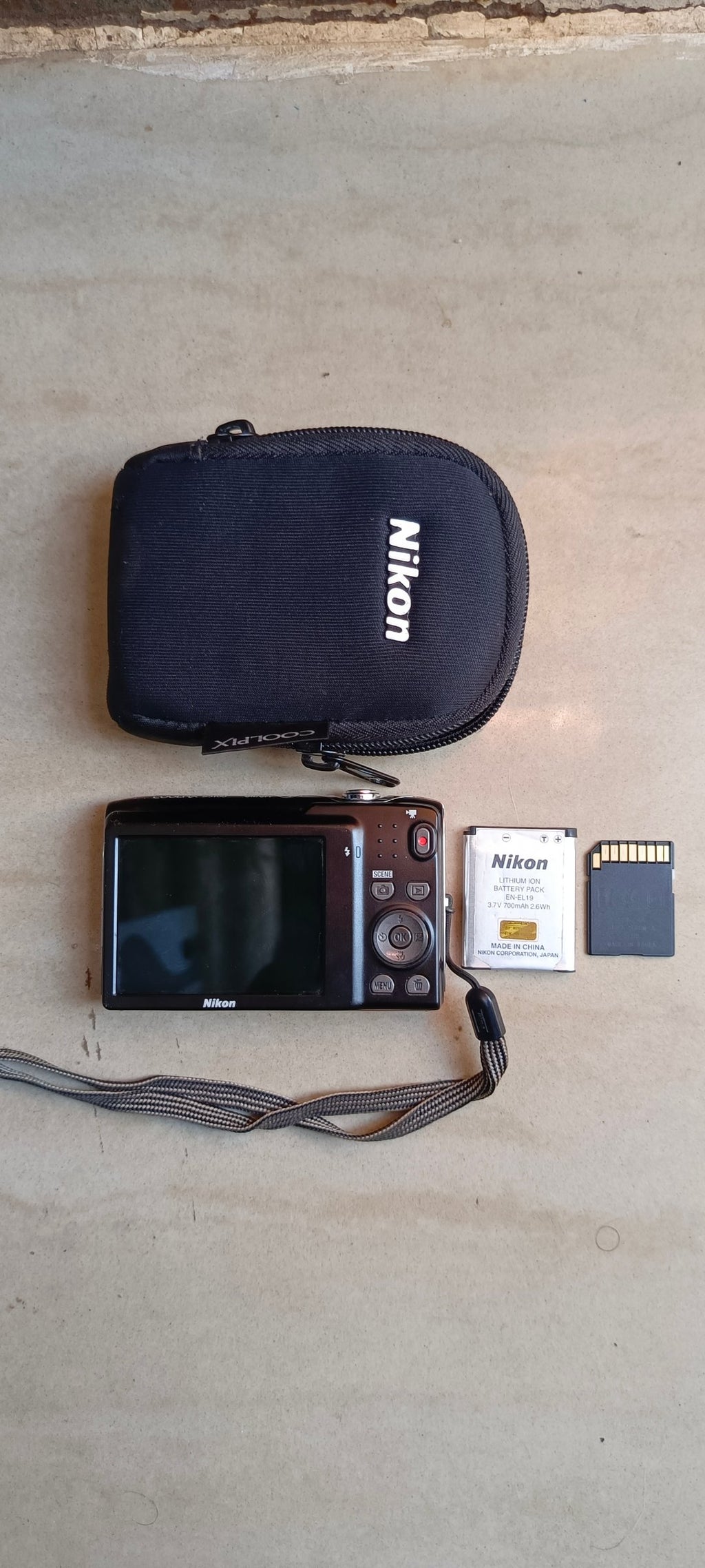 Nikon coolpix s3100