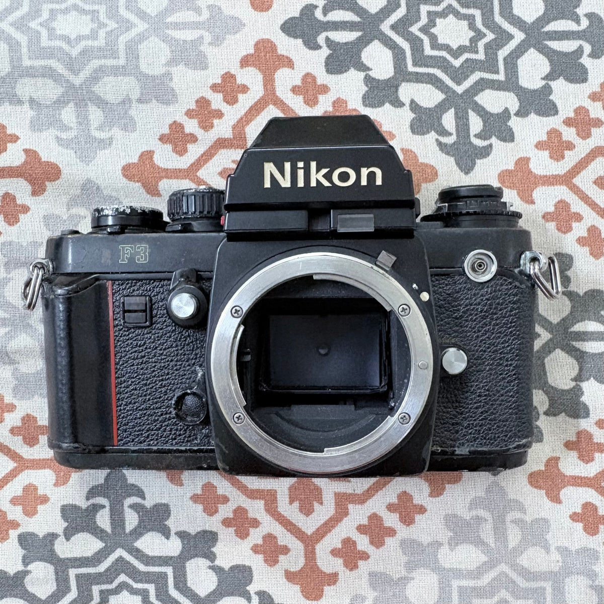 Nikon F3