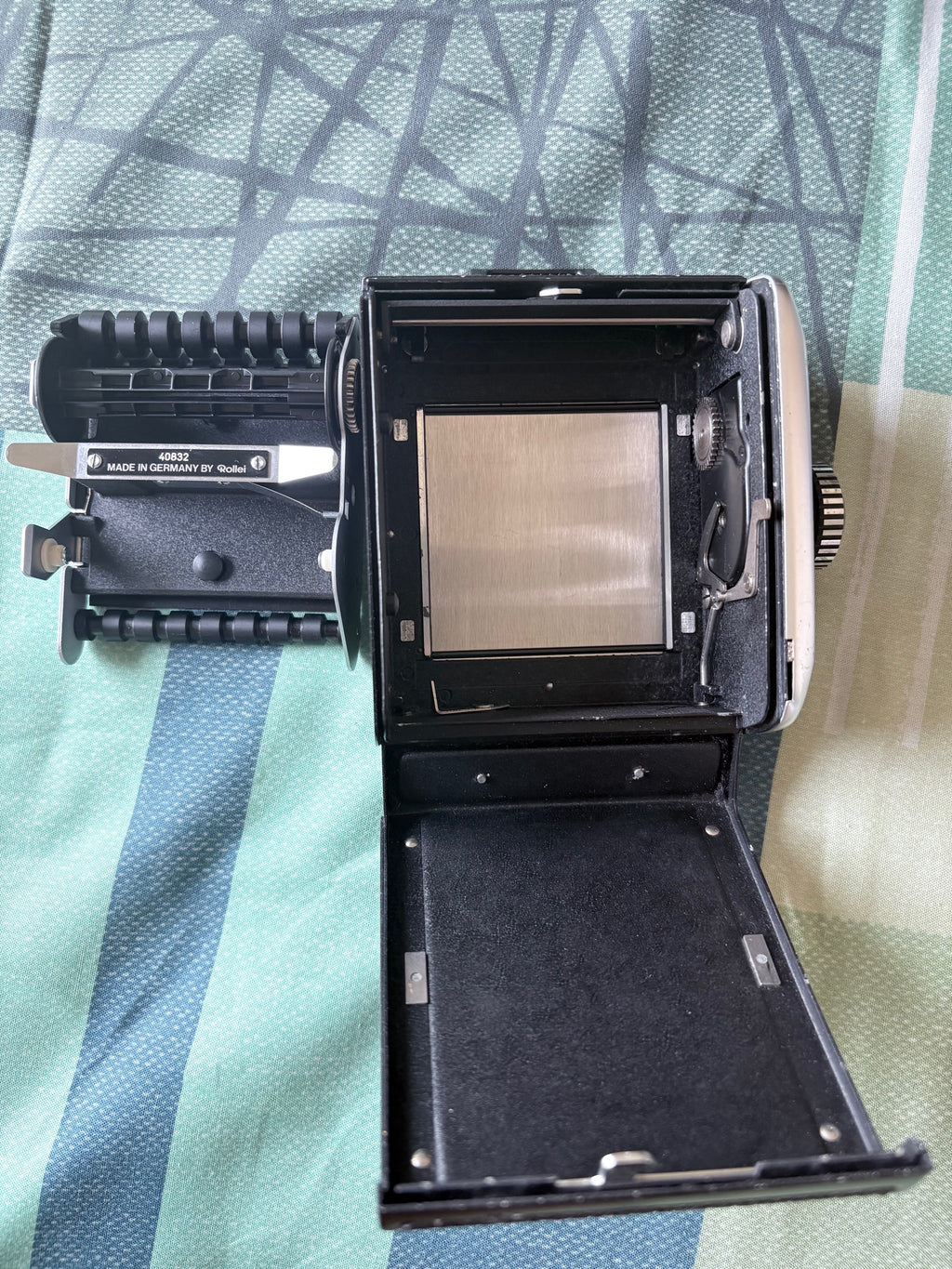 Rolleiflex SL66 + 80mm 2.8