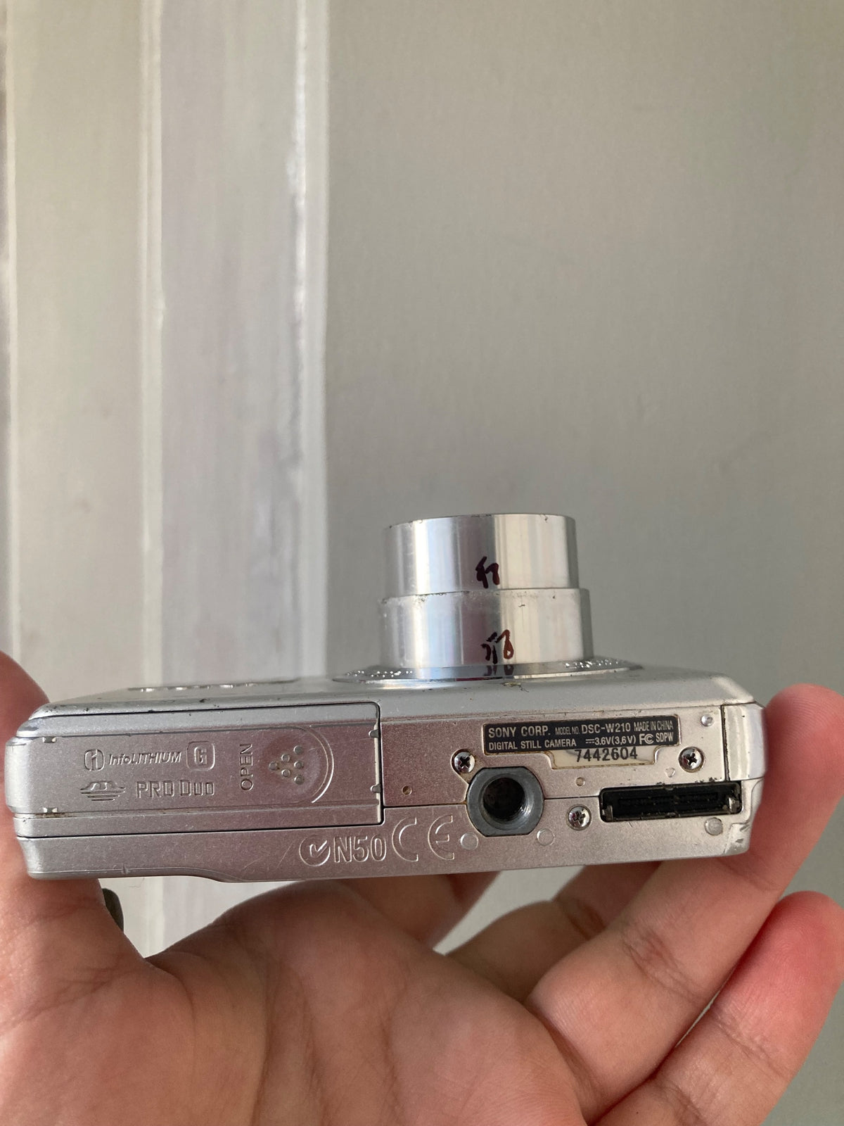 DSC-W210