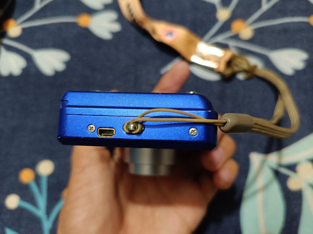 Fujifilm 8.2Mega pixel Finepix J12