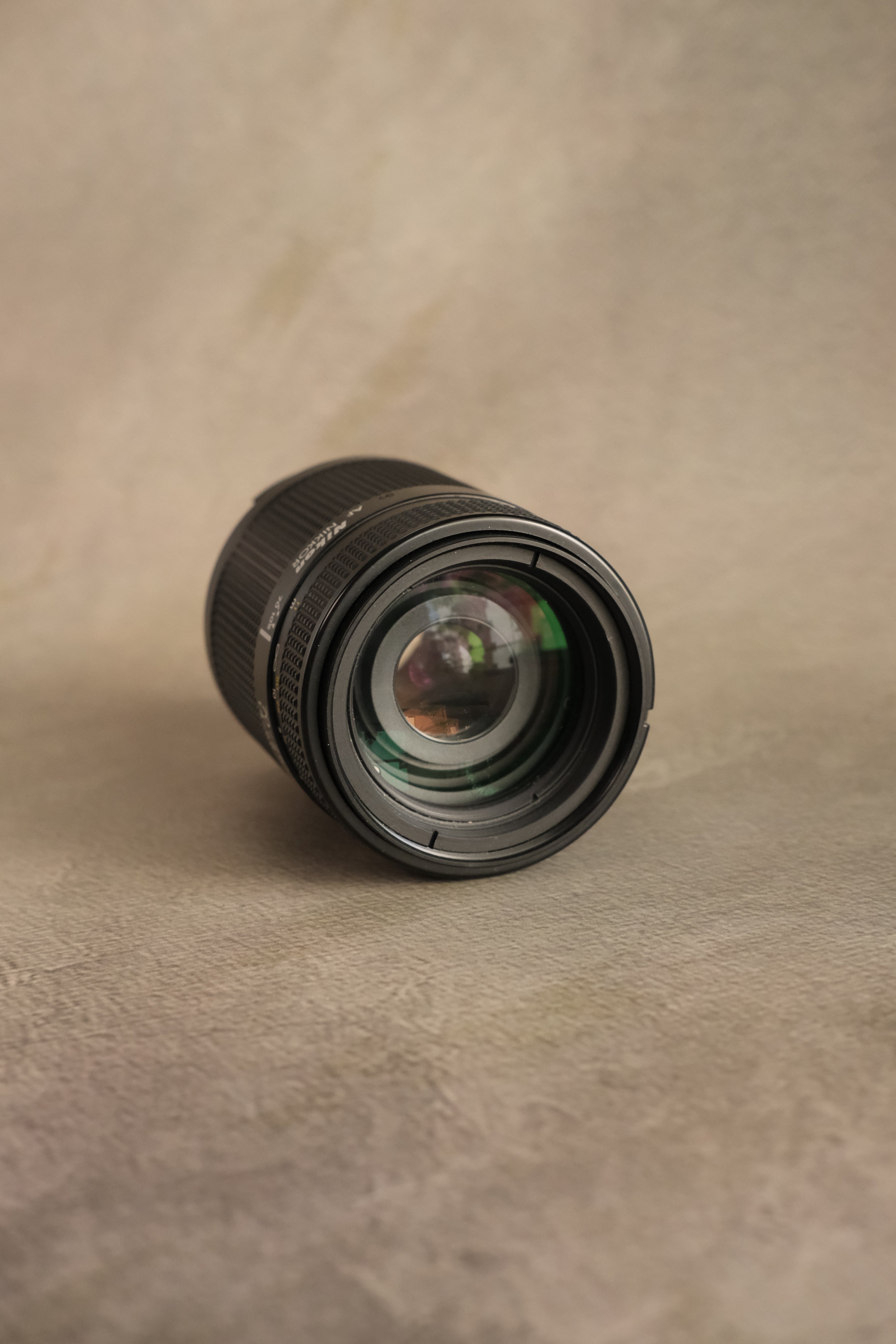 Nikon Nikkor AF 70-210mm f/4-5.6