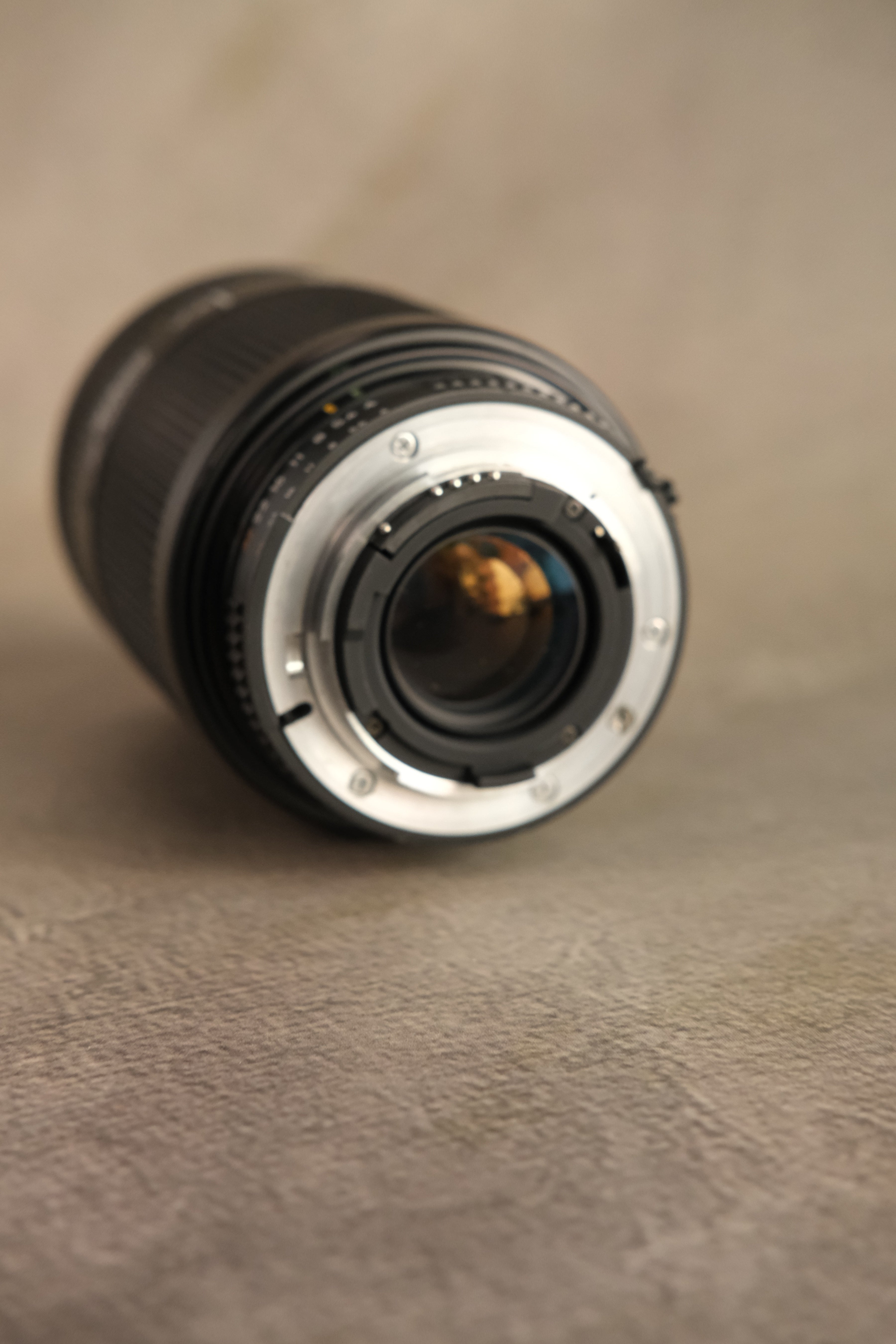 Nikon Nikkor AF 70-210mm f/4-5.6