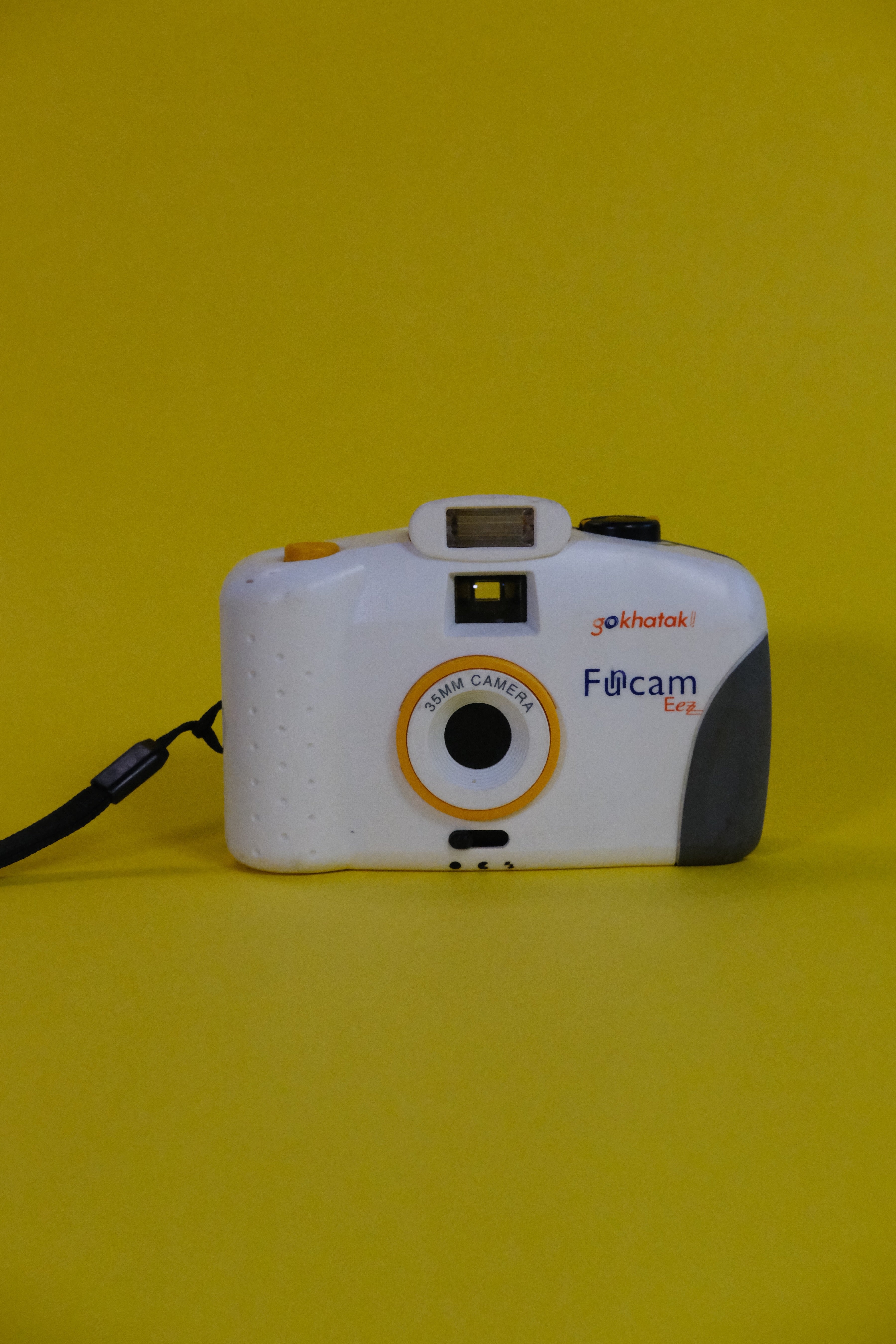 GoKhatak Funcam EeZ 35mm Camera