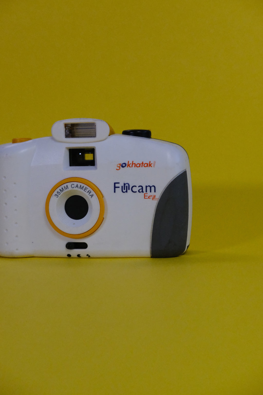 GoKhatak Funcam EeZ 35mm Camera