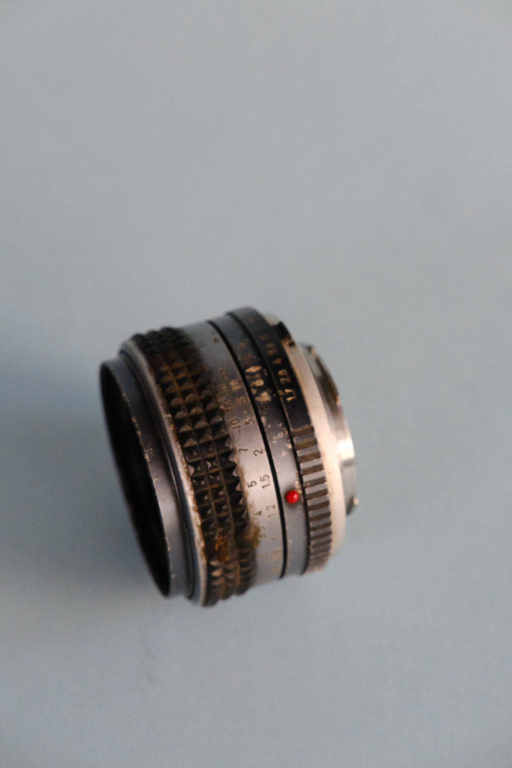 Minolta X700 SLR with MD 50mm f/1.7 (Silver)