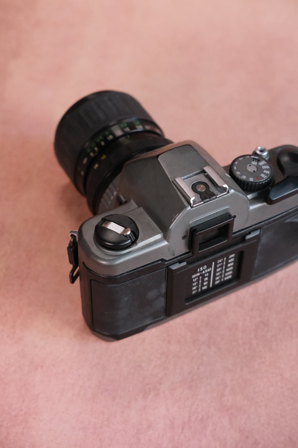 Vivitar V3800N + Vivitar 28-80mm MC Macro Zoom (Pentax K Mount)