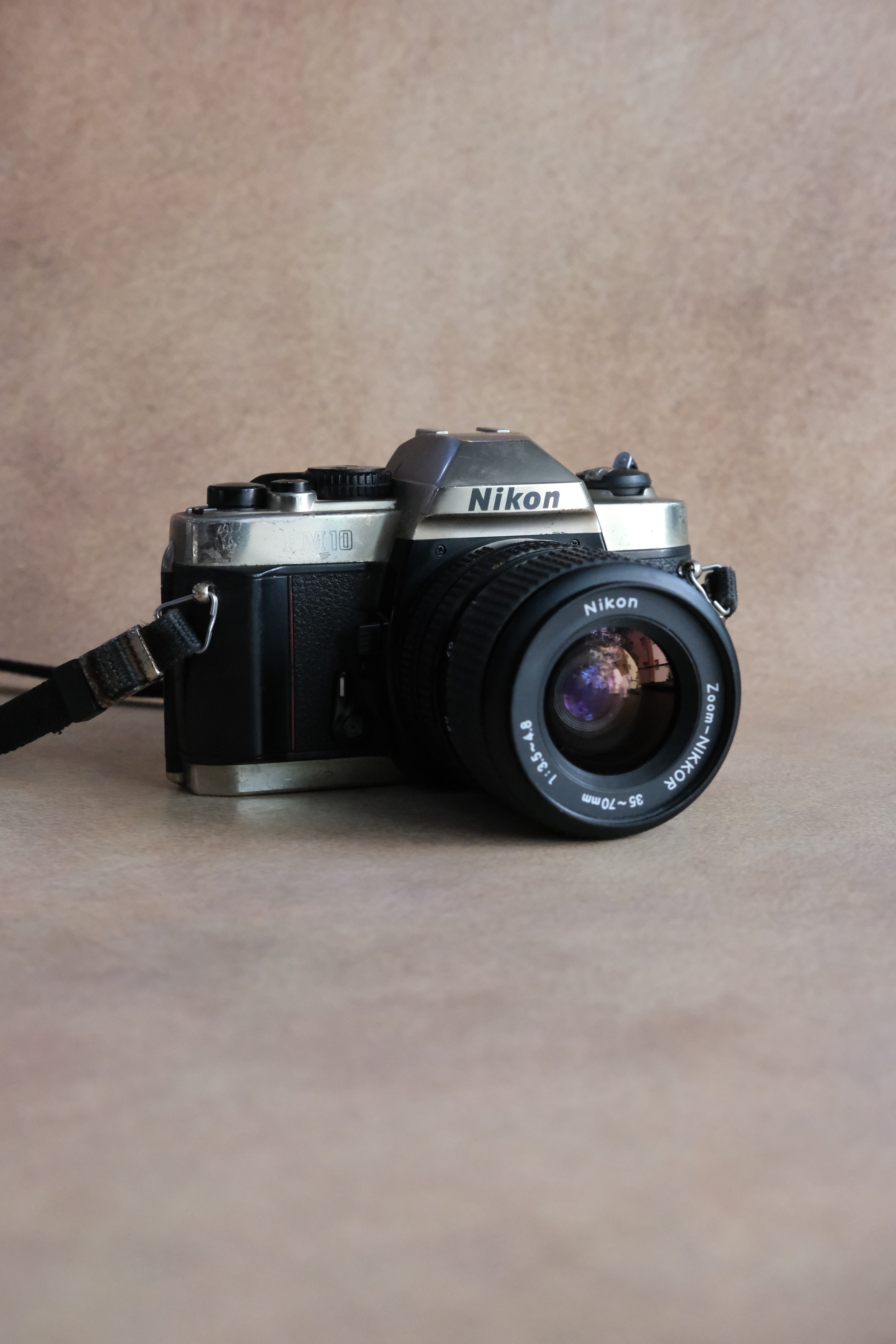 Nikon FM10 + Nikkor 35-70mm F3.5-4.8