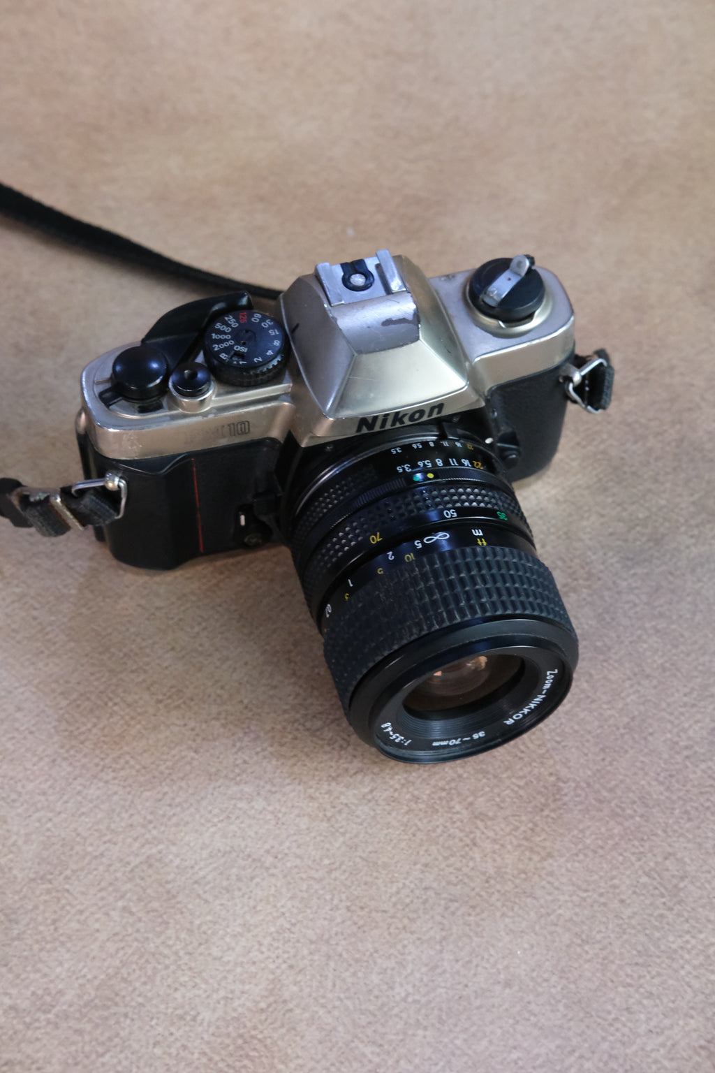 Nikon FM10 + Nikkor 35-70mm F3.5-4.8