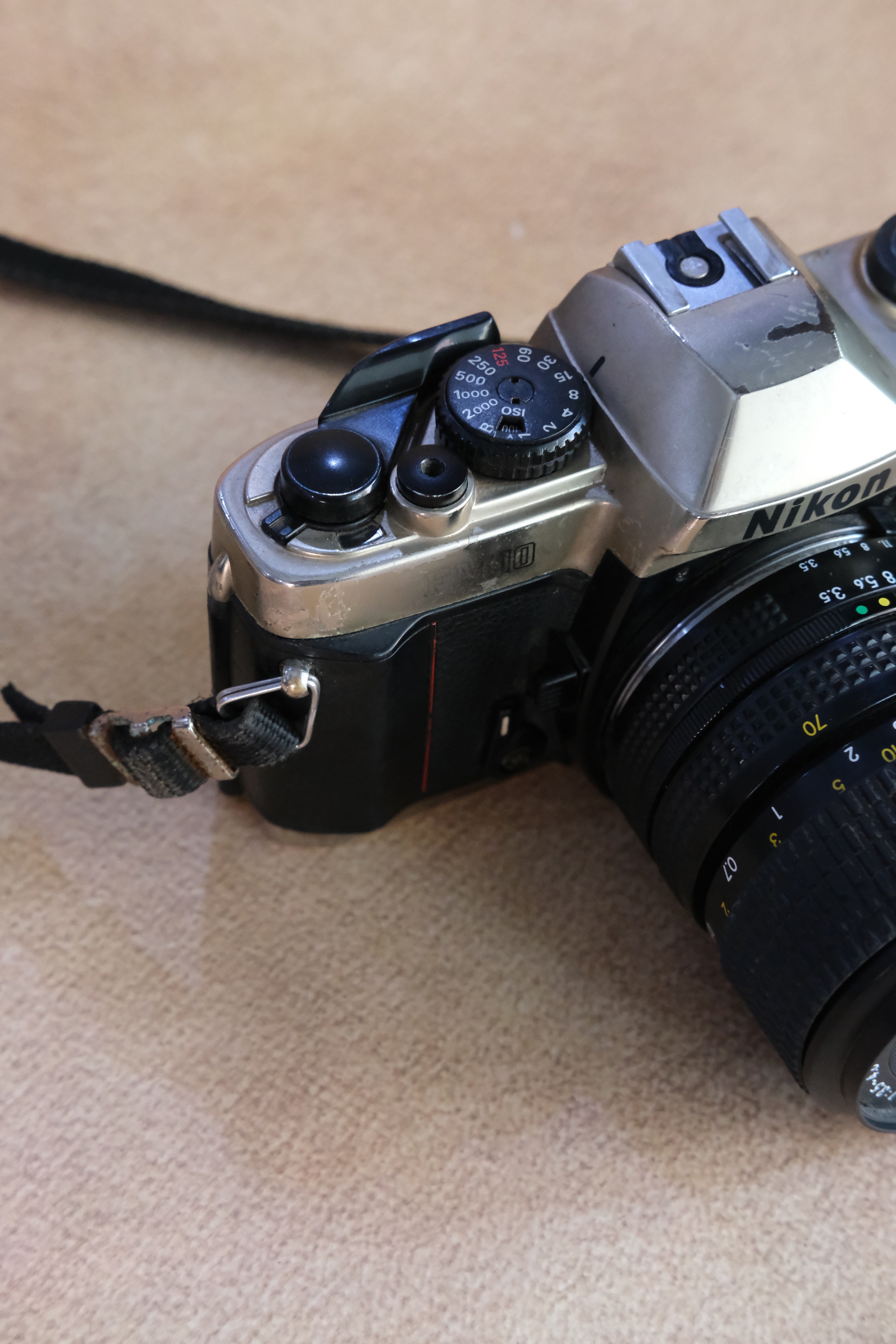 Nikon FM10 + Nikkor 35-70mm F3.5-4.8