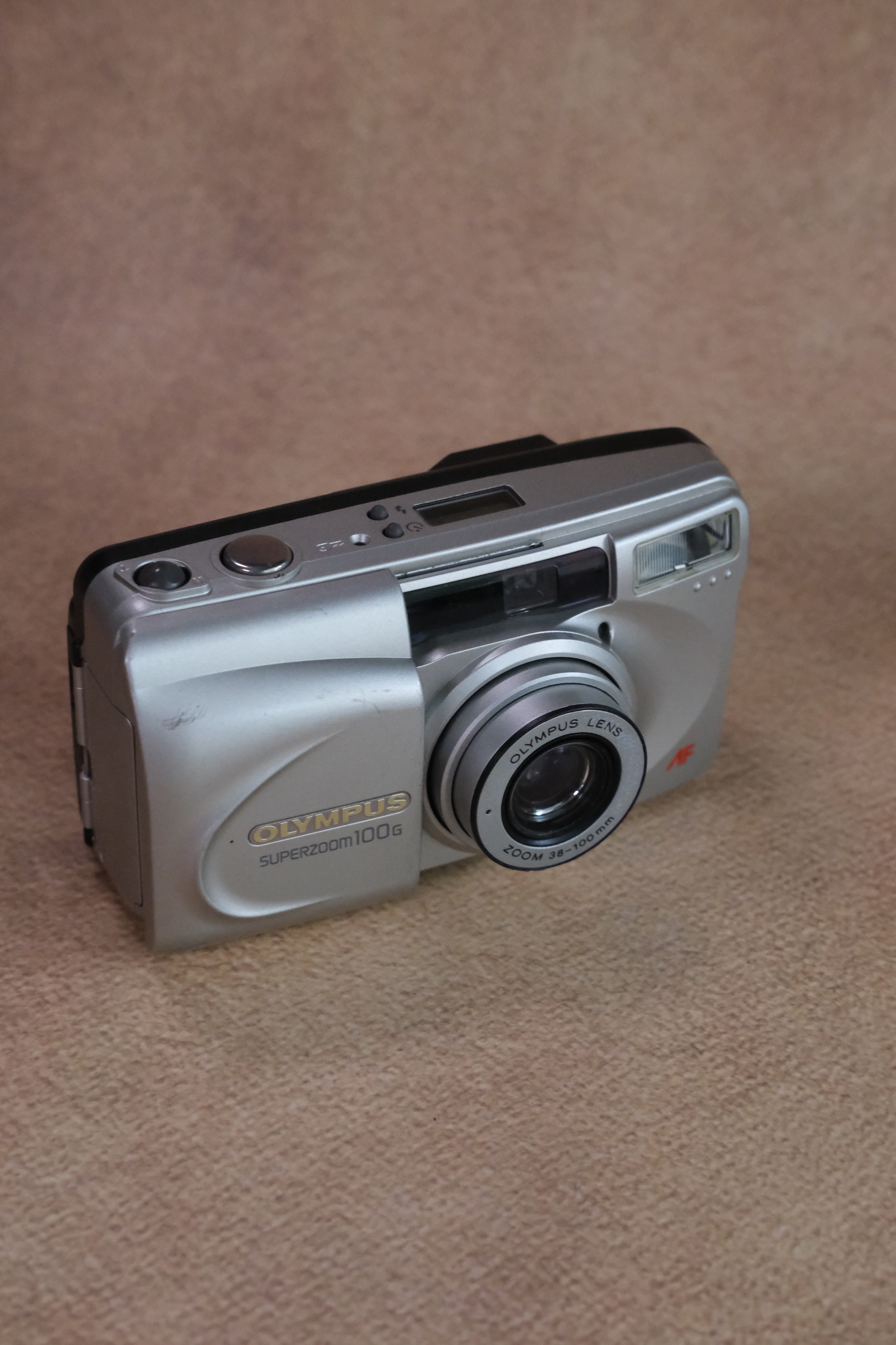 Olympus Superzoom 100G