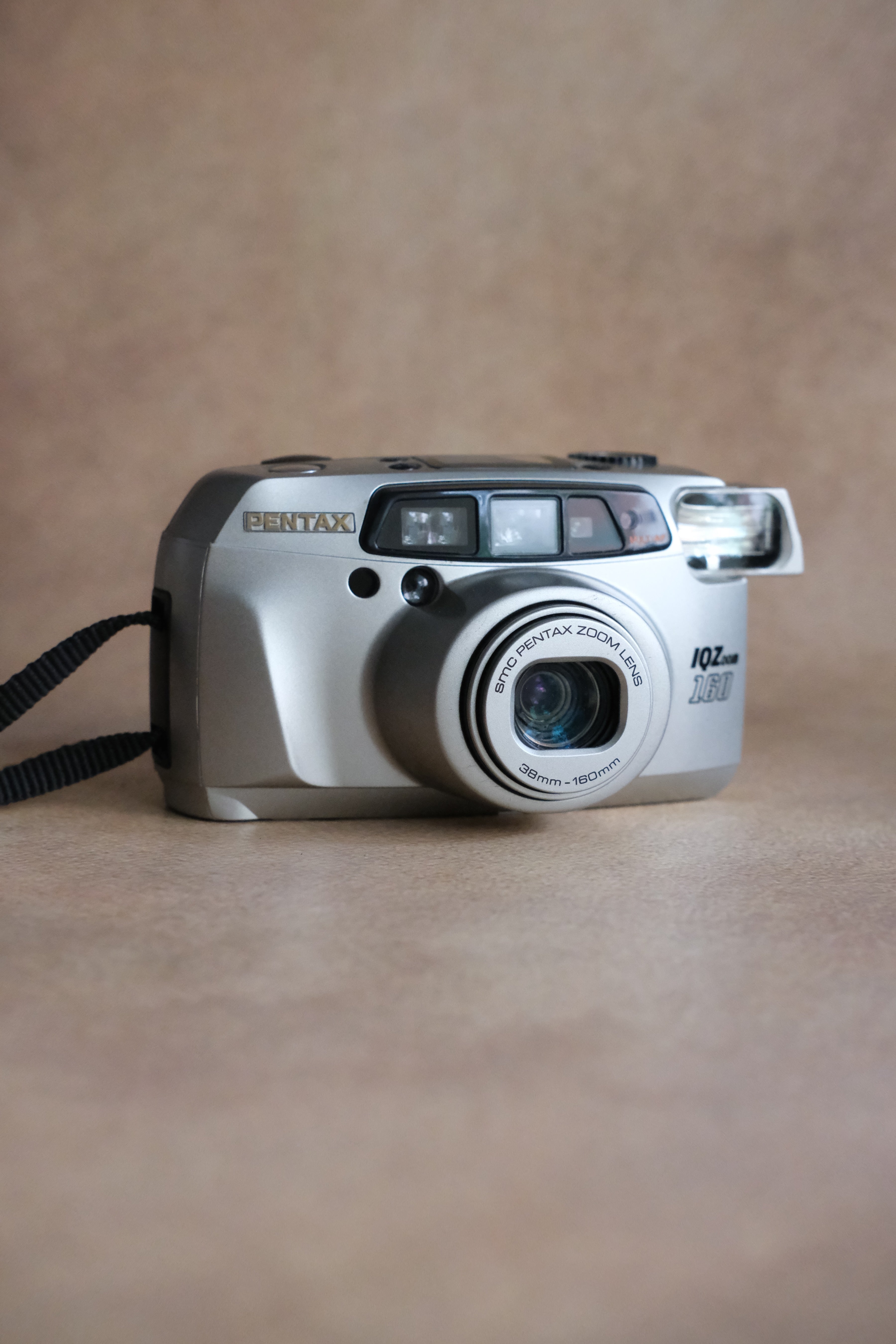 Pentax IQzoom 160