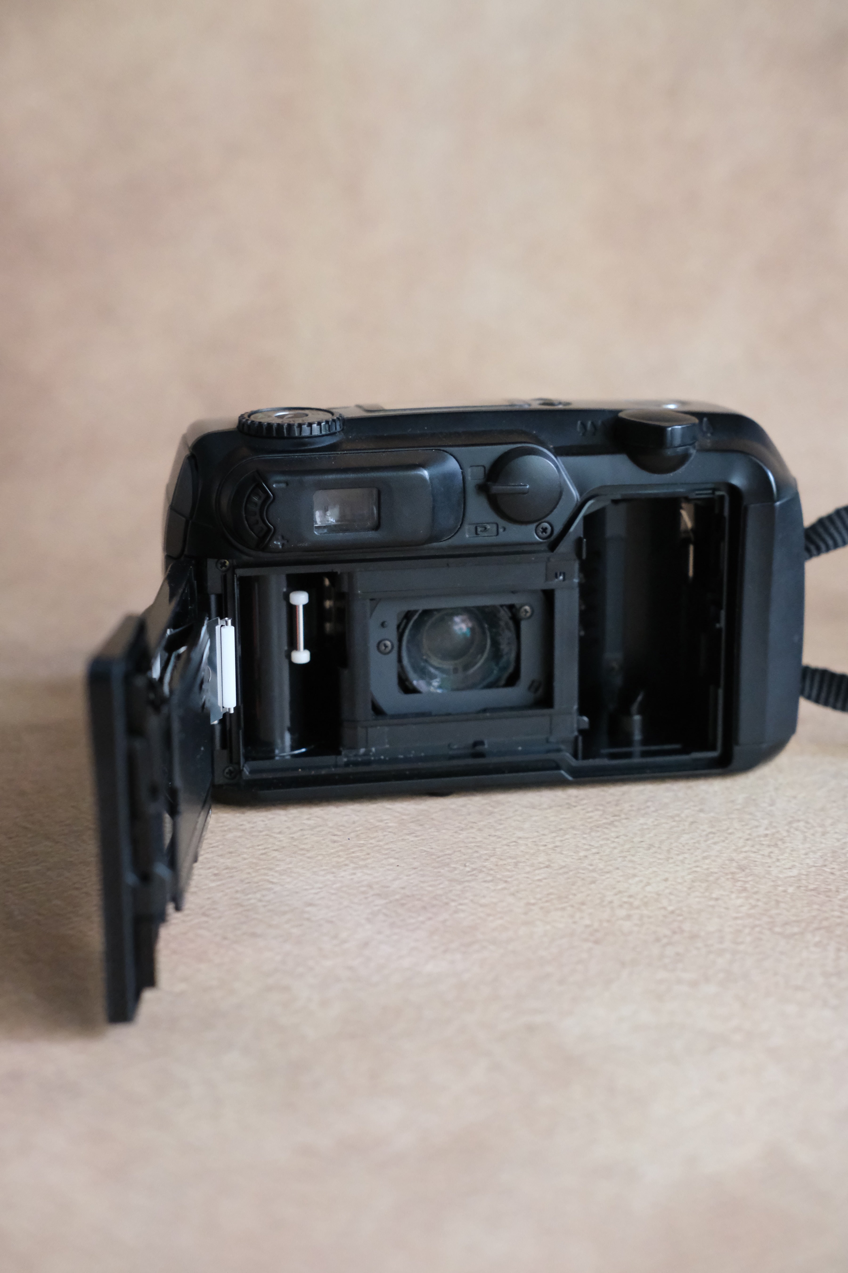 Pentax IQzoom 160
