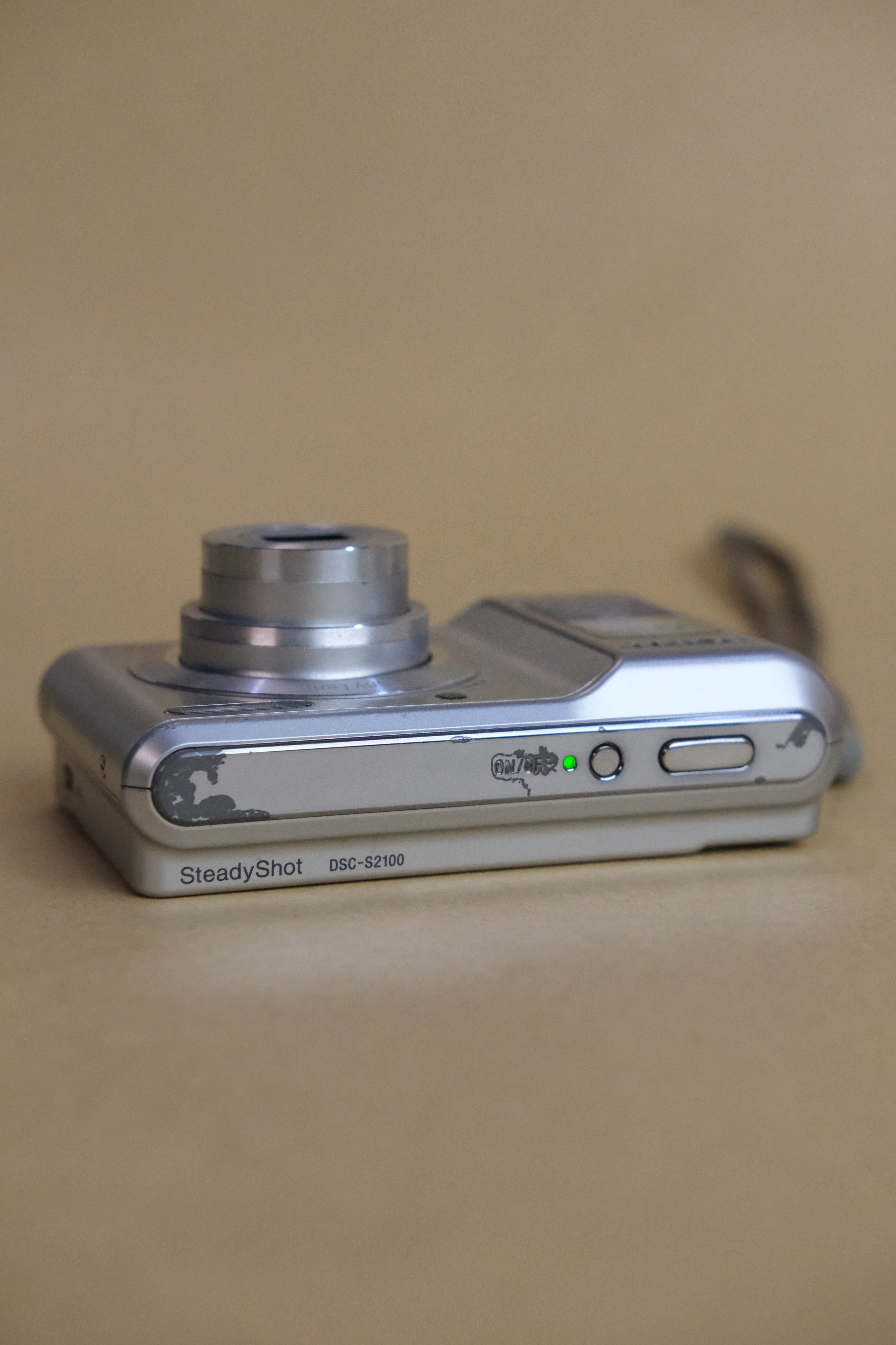 Sony Cybershot DSC-S2100