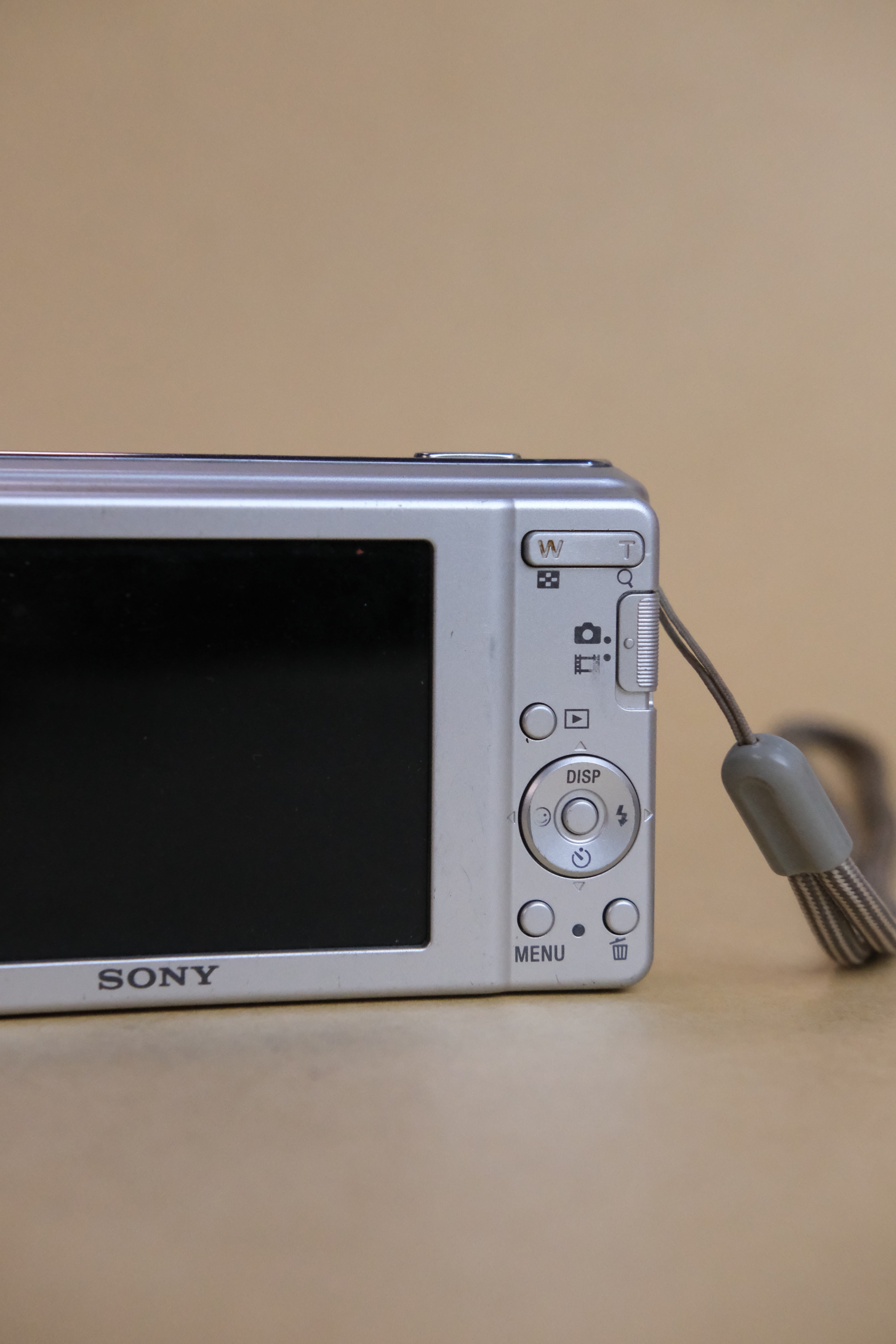 Sony Cybershot DSC-S2100