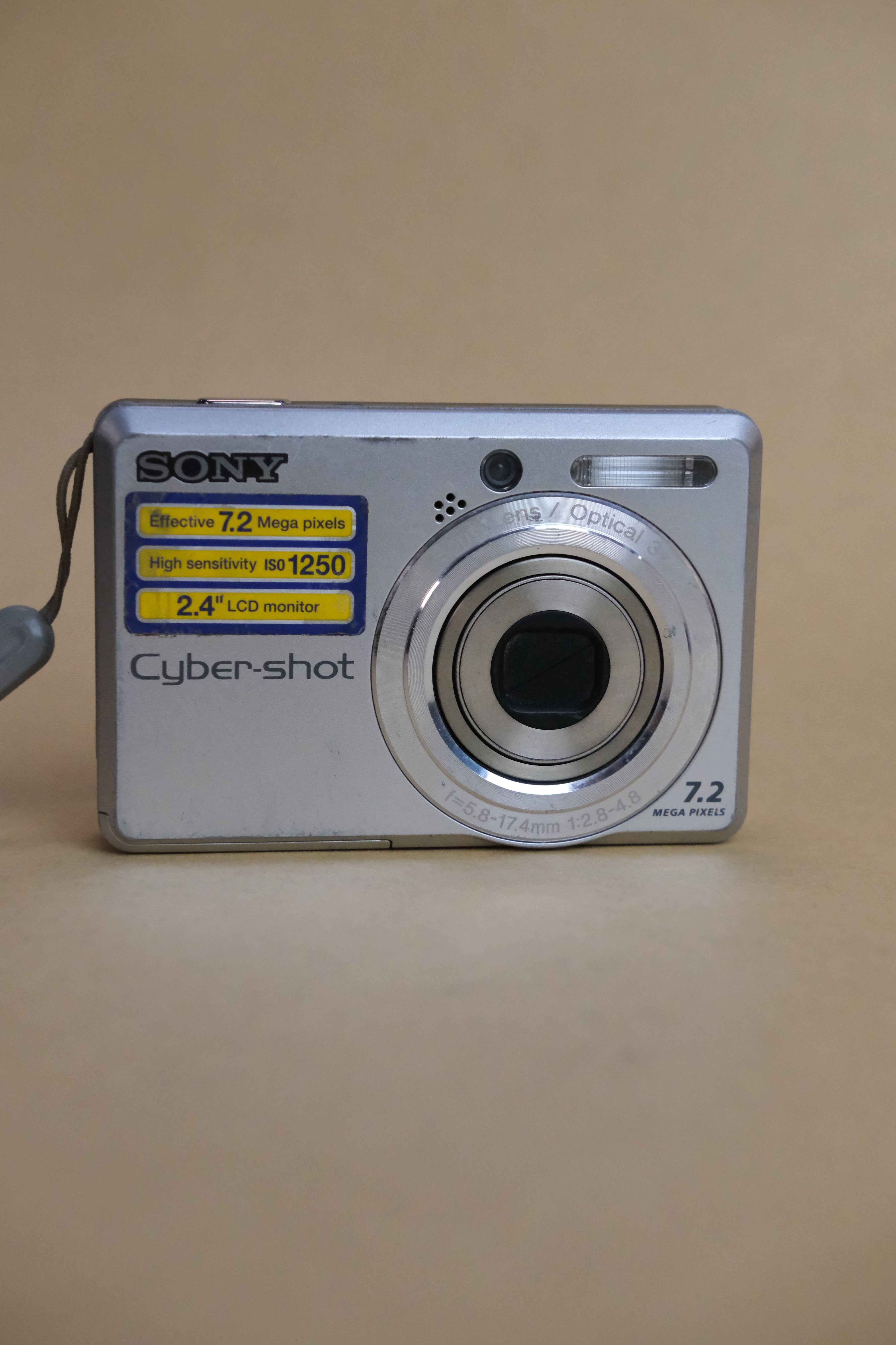 Sony Cybershot DSC-S730