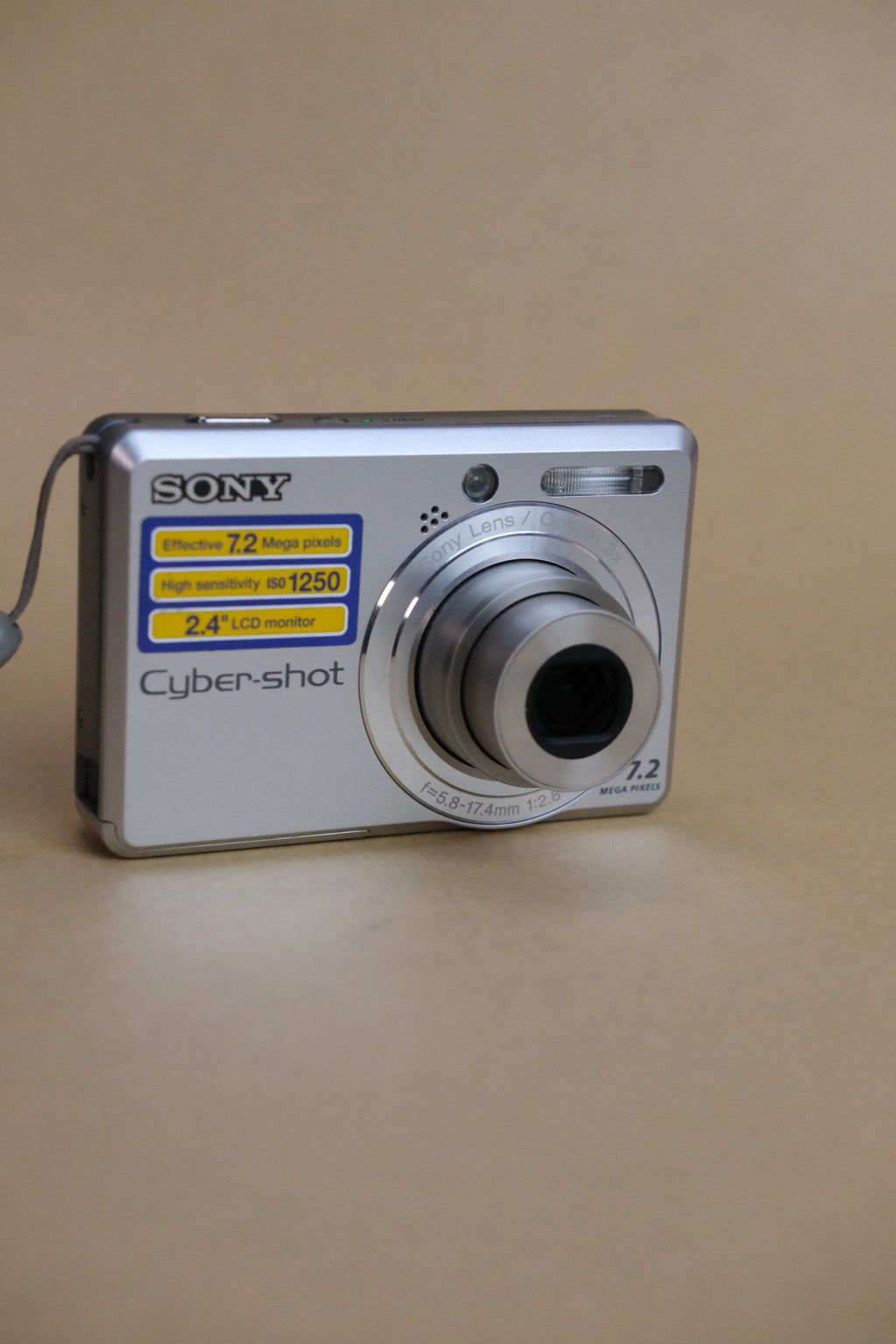 Sony Cybershot DSC-S730 (Near Mint)