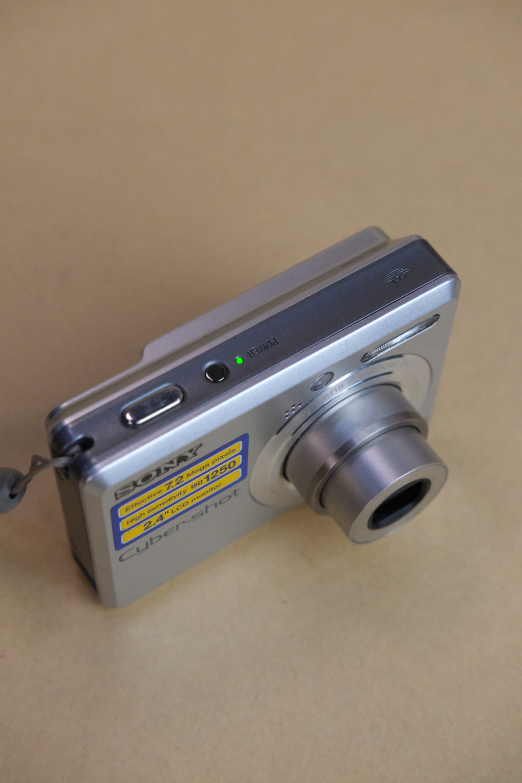 Sony Cybershot DSC-S730 (Near Mint)