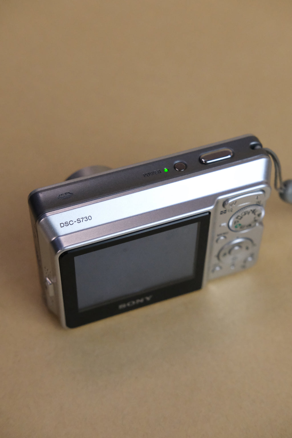 Sony Cybershot DSC-S730 (Near Mint)