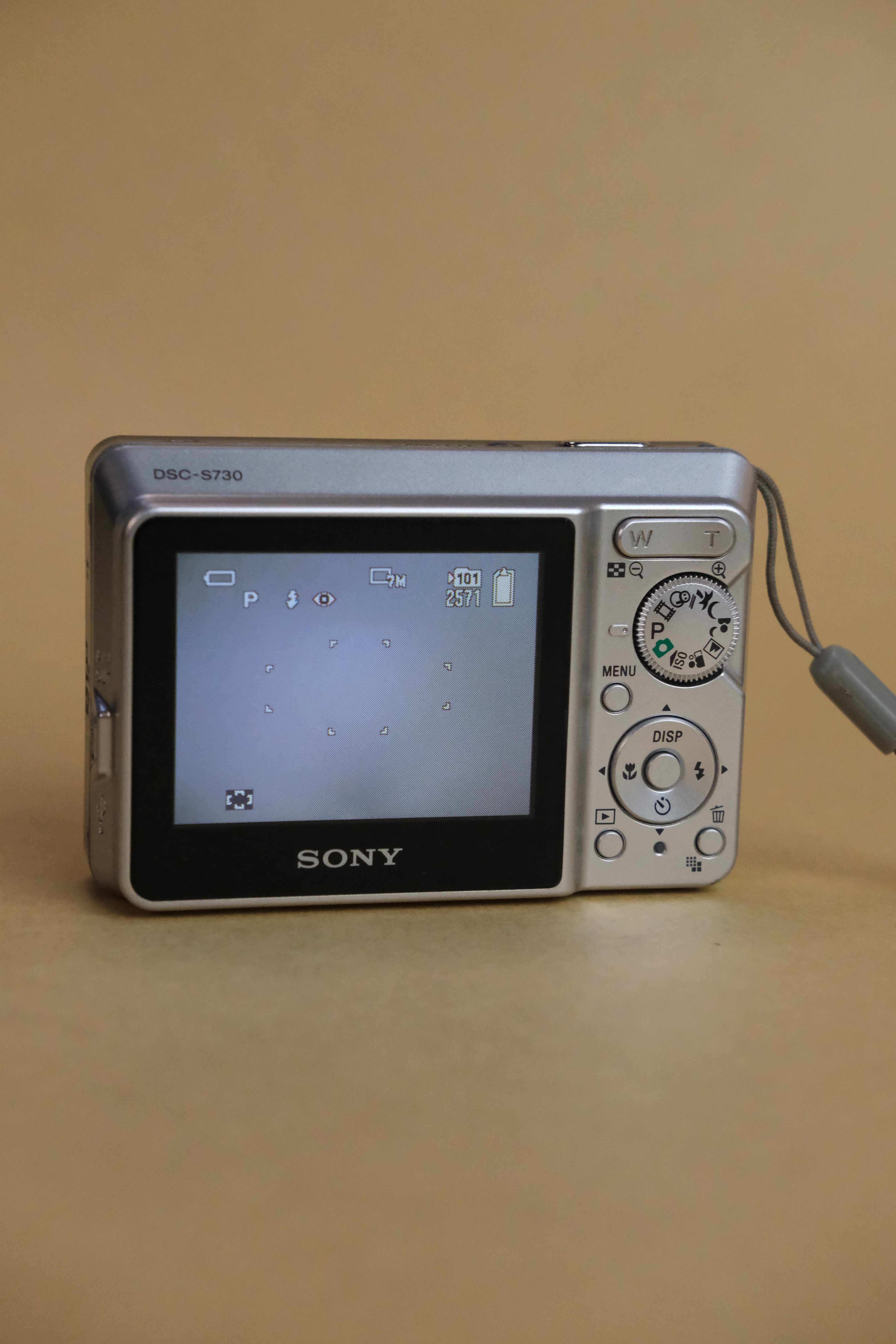 Sony Cybershot DSC-S730 (Near Mint)