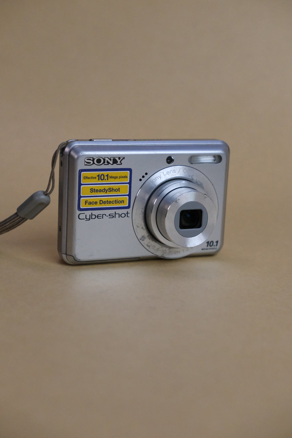 Sony Cybershot DSC-S930