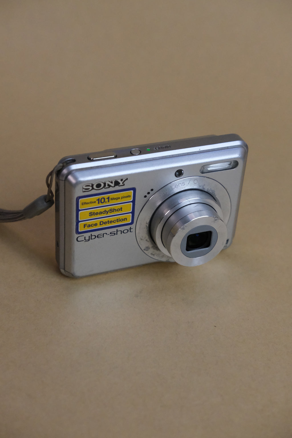 Sony Cybershot DSC-S930