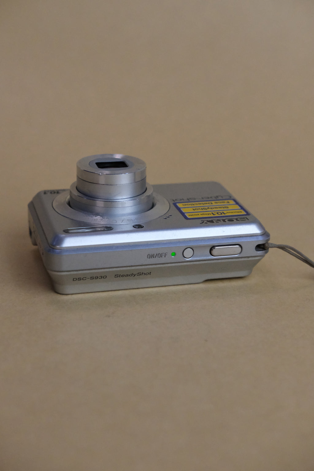 Sony Cybershot DSC-S930