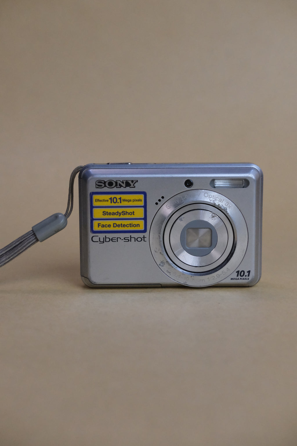 Sony Cybershot DSC-S930