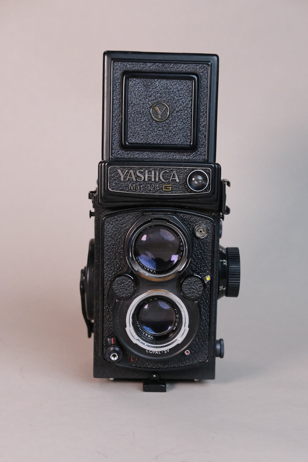 Yashica Mat 124 G + 35mm Adapter