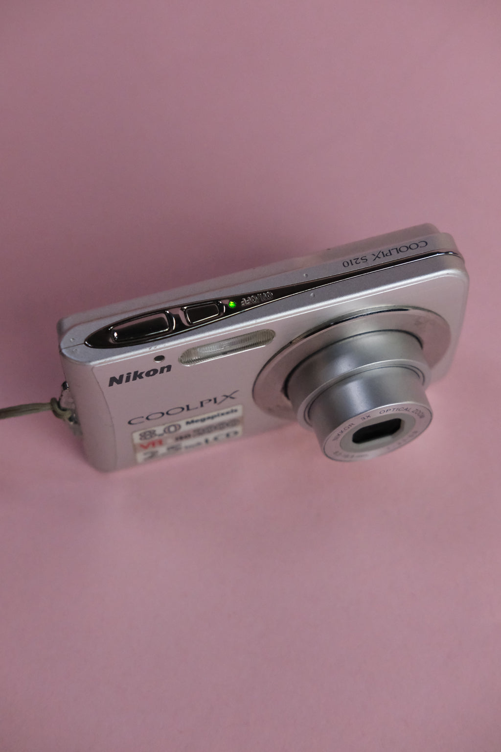 Nikon Coolpix S210