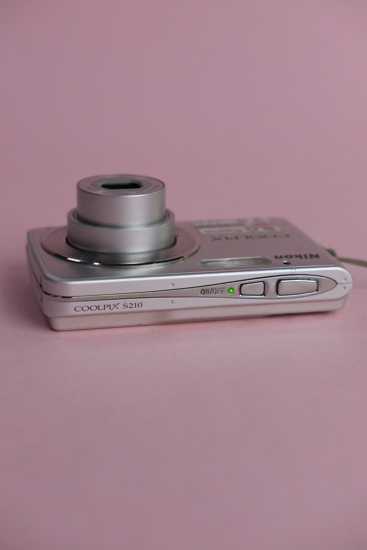 Nikon Coolpix S210