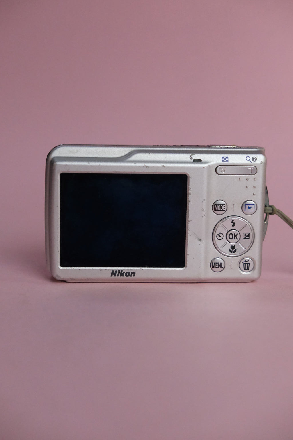 Nikon Coolpix S210