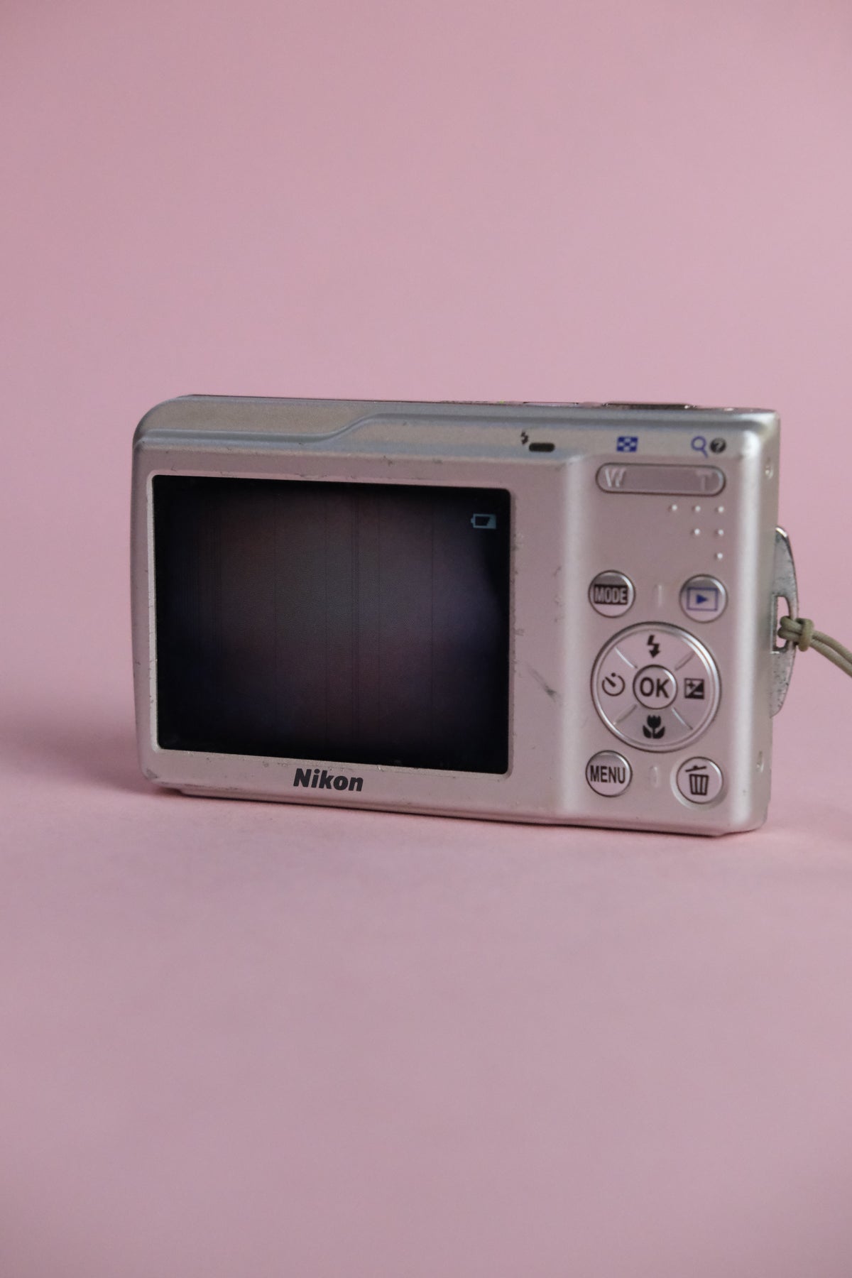 Nikon Coolpix S210