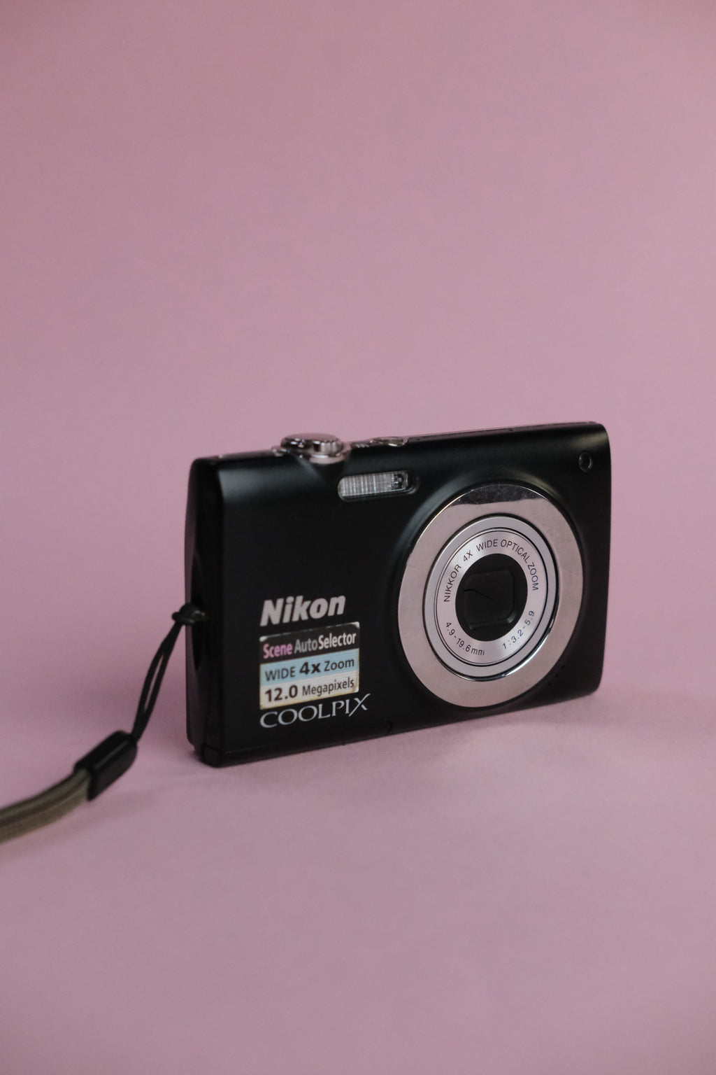 Nikon Coolpix S2500 + Original Box