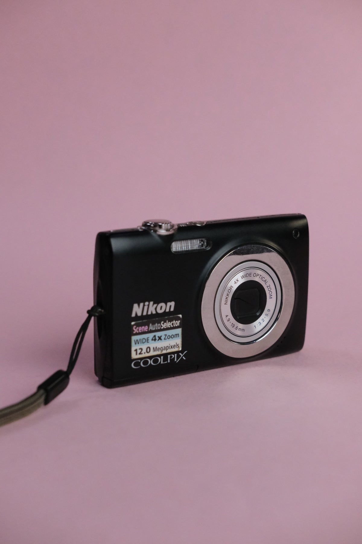 Nikon Coolpix S2500 + Original Box