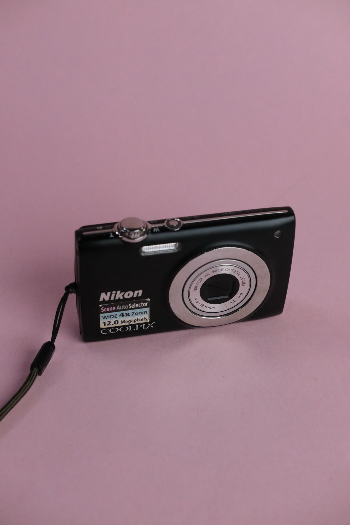 Nikon Coolpix S2500 + Original Box