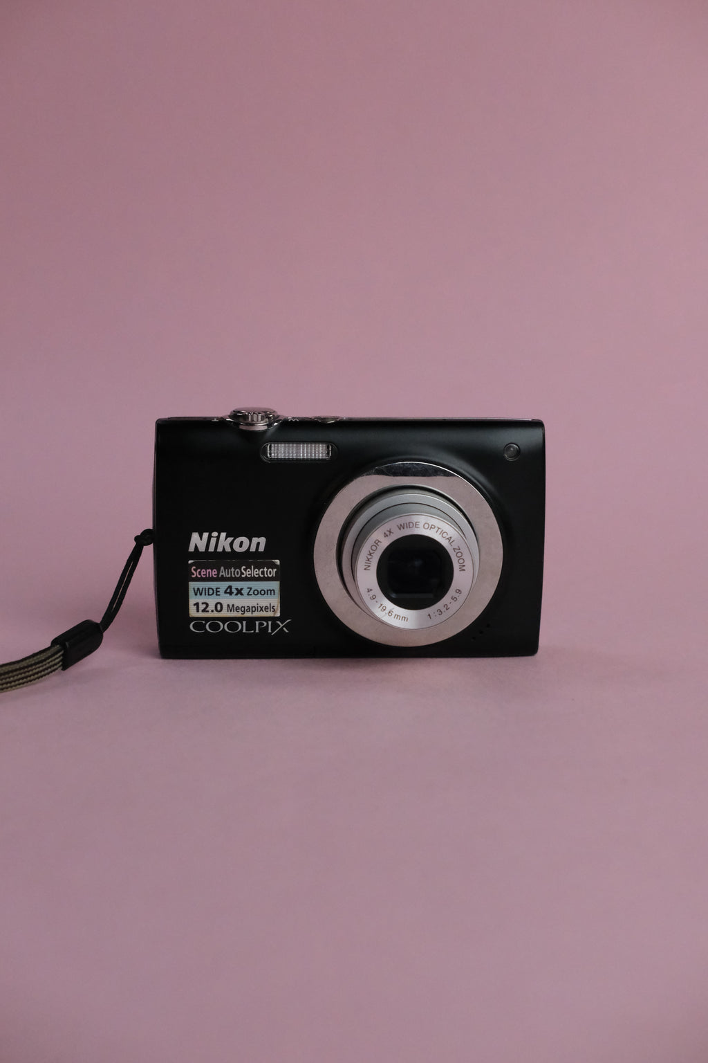 Nikon Coolpix S2500 + Original Box