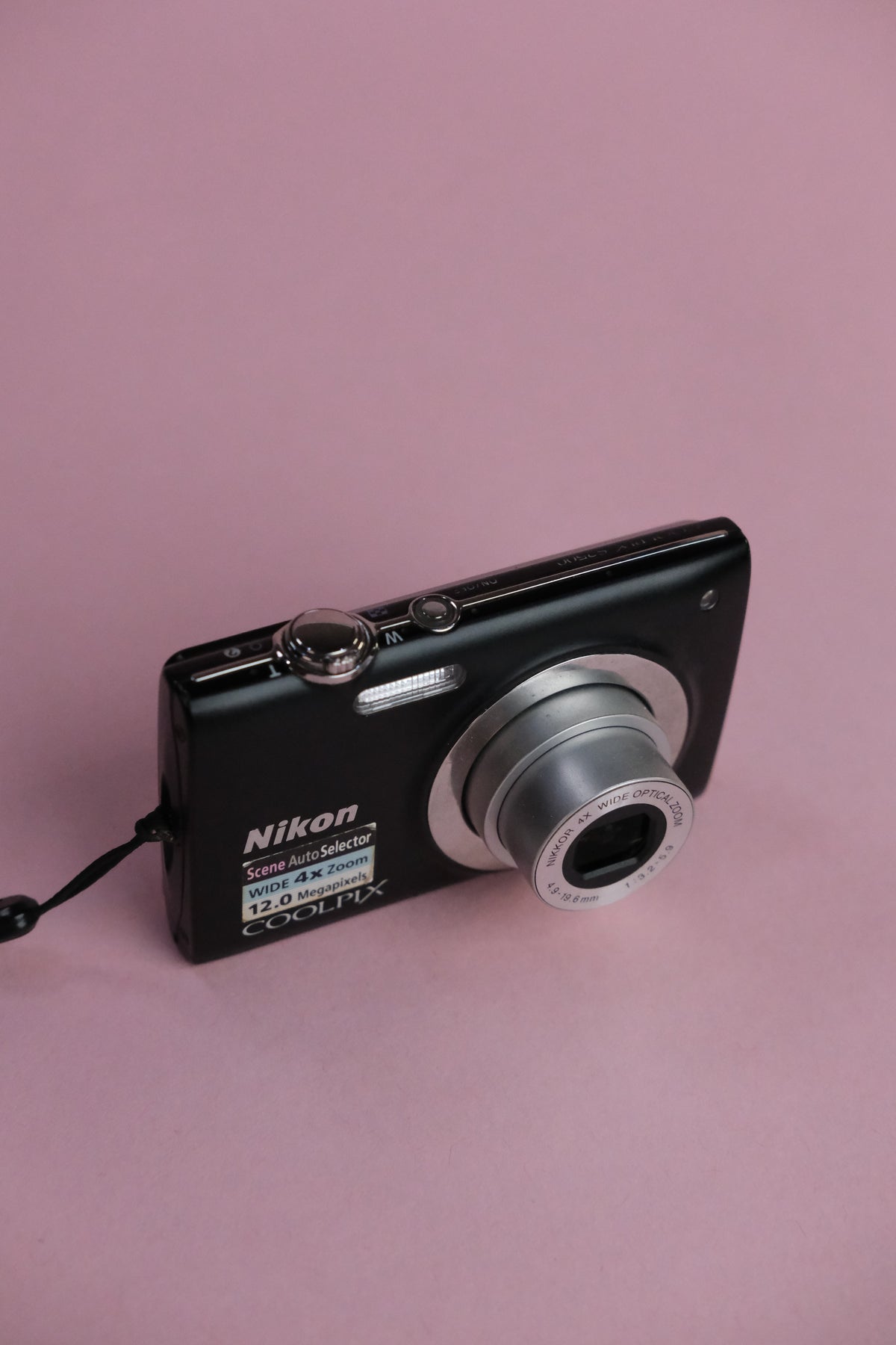 Nikon Coolpix S2500 + Original Box