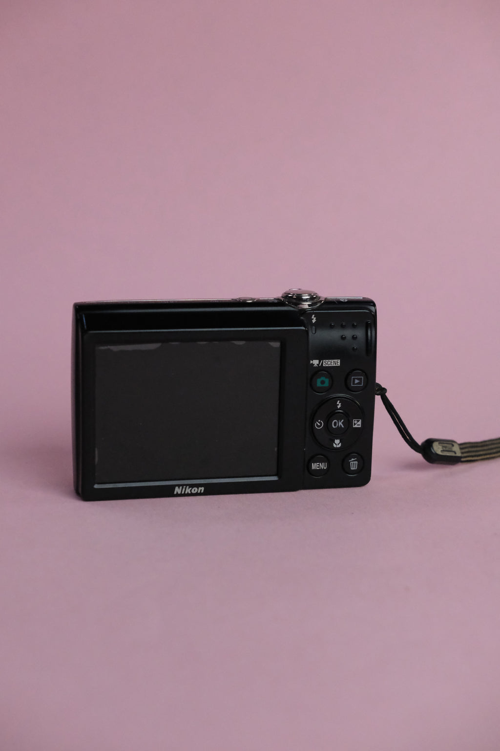 Nikon Coolpix S2500 + Original Box