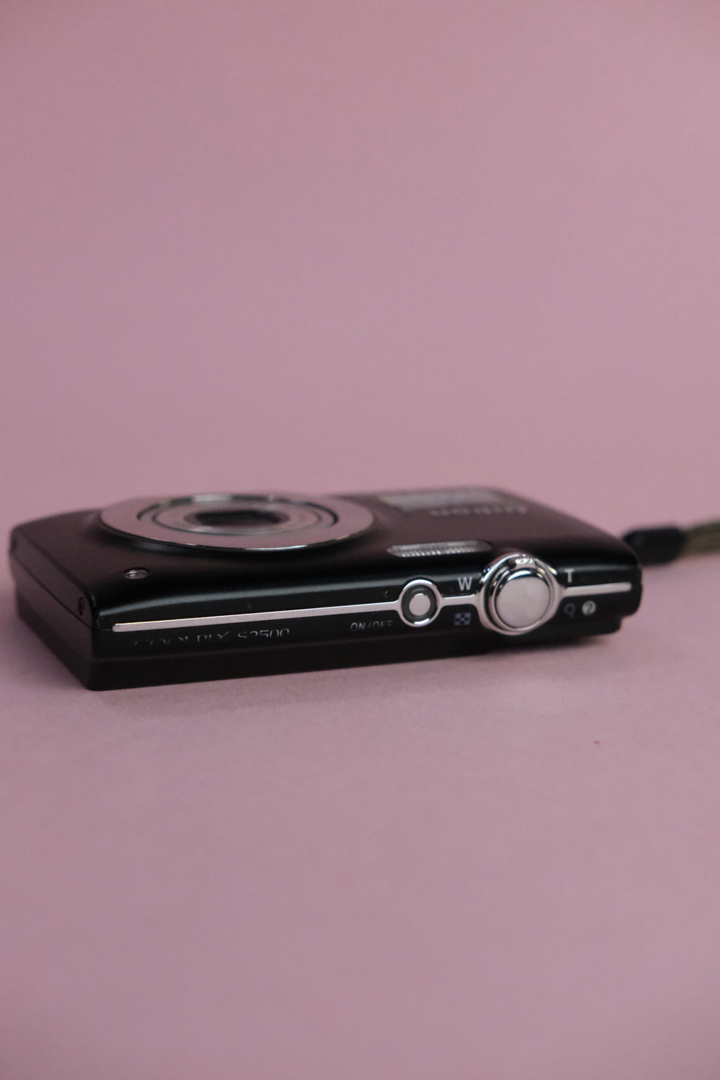 Nikon Coolpix S2500 + Original Box