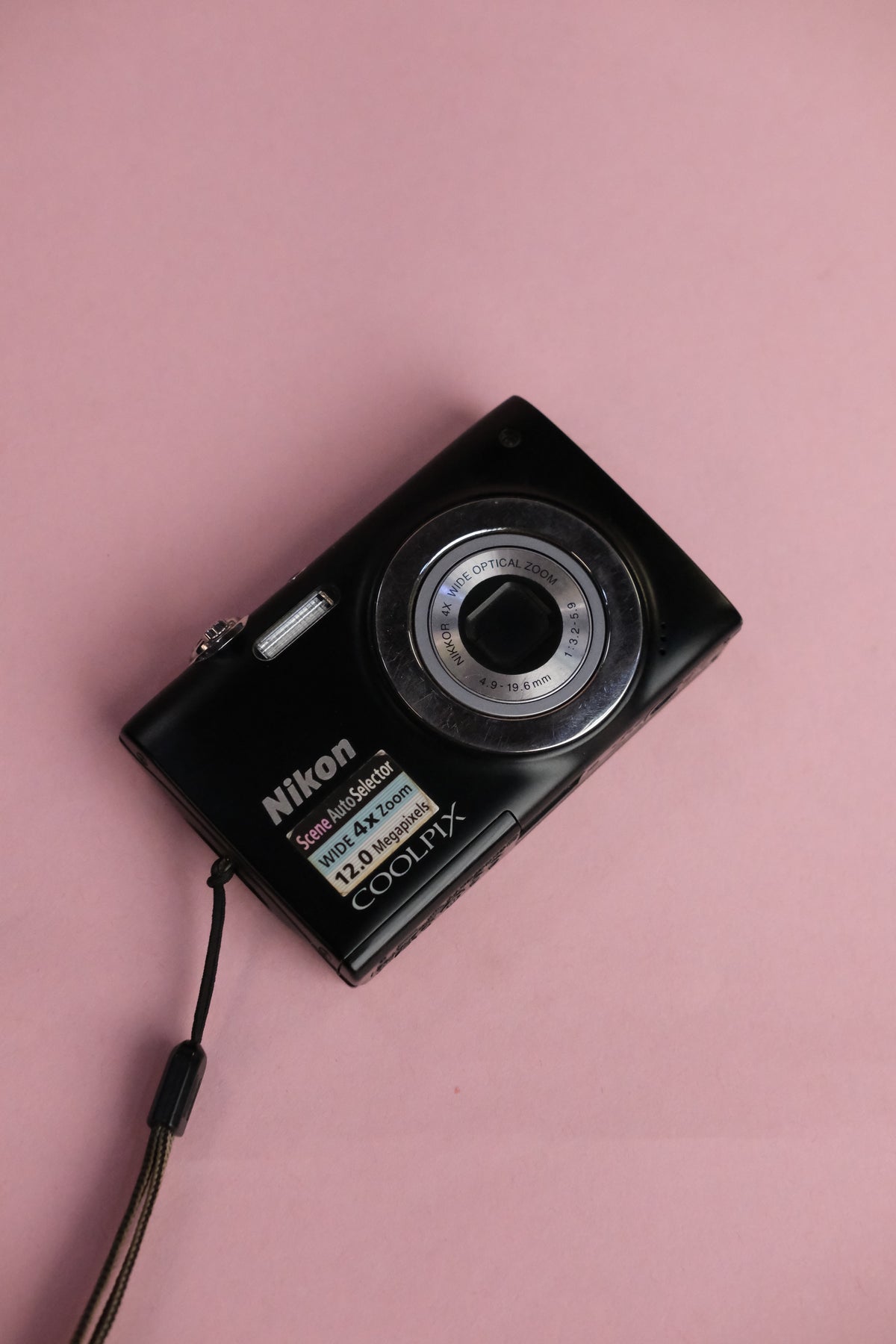 Nikon Coolpix S2500 + Original Box