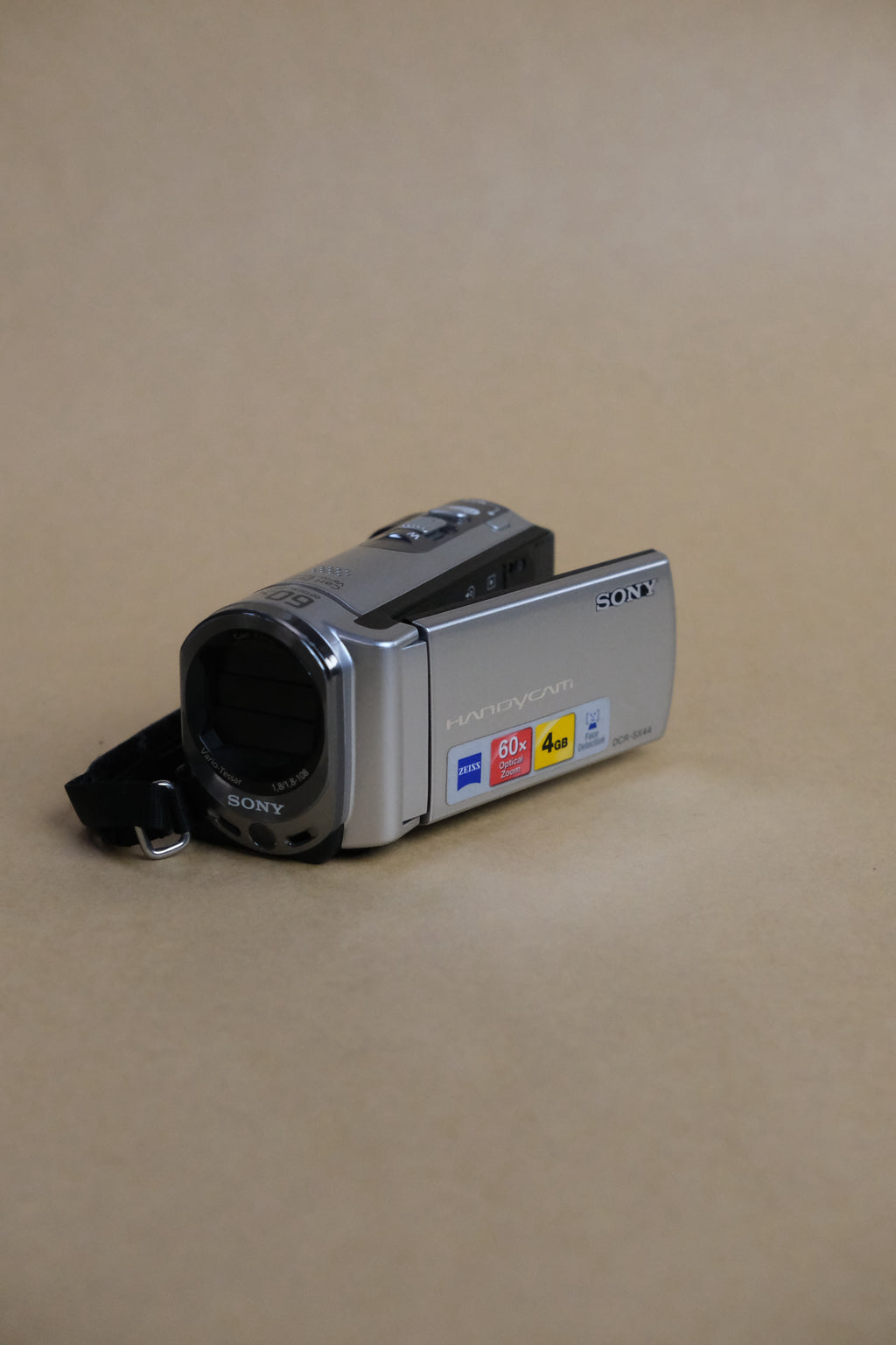 Sony Handycam DCR-SX44