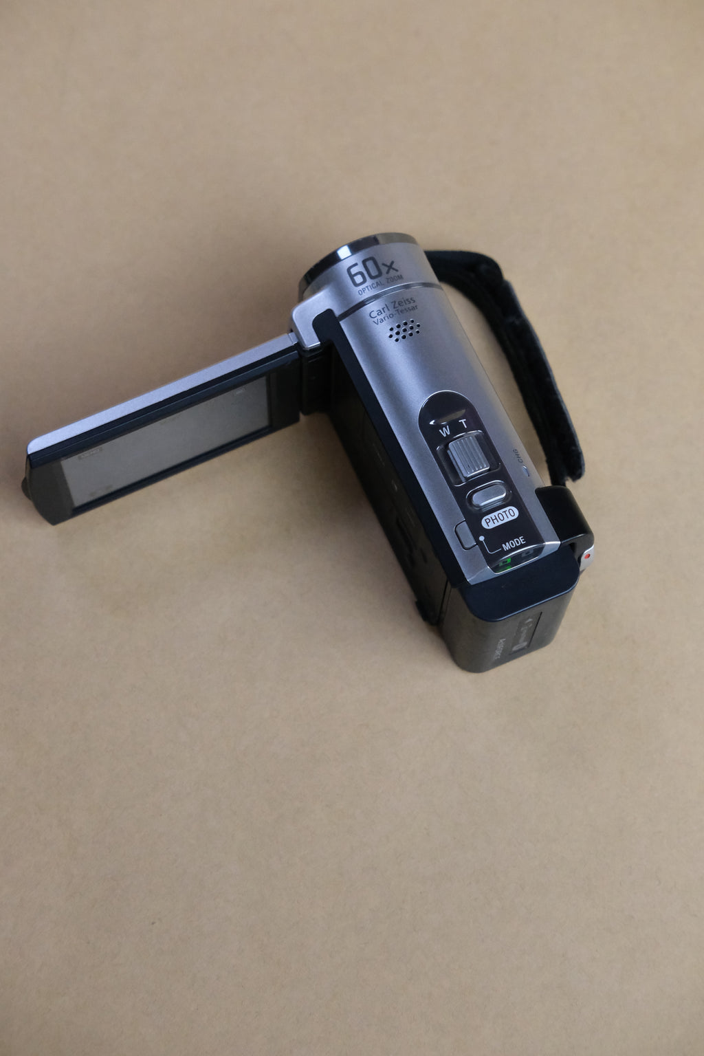 Sony Handycam DCR-SX44