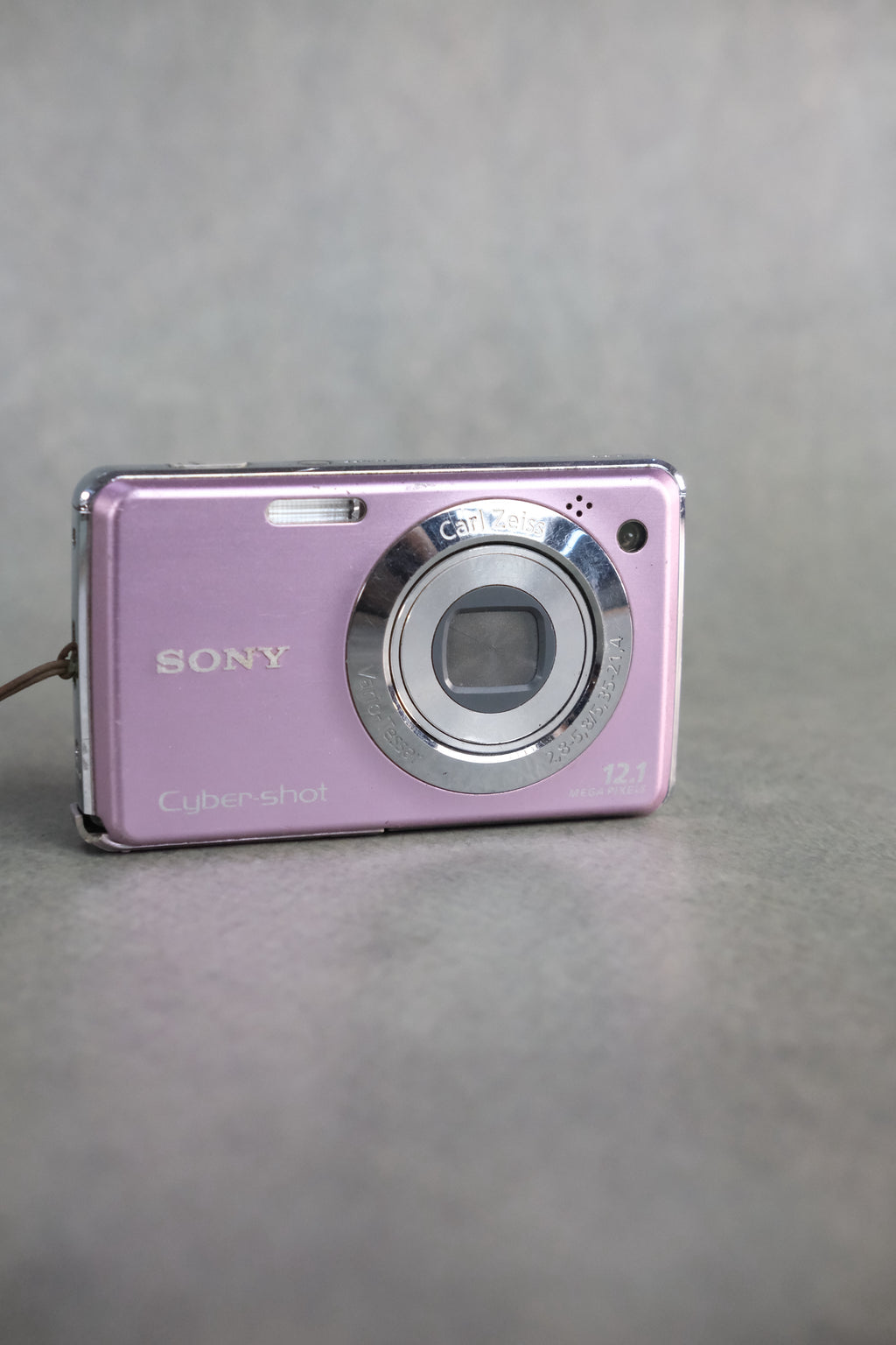 Sony Cyber-shot DSC-W210