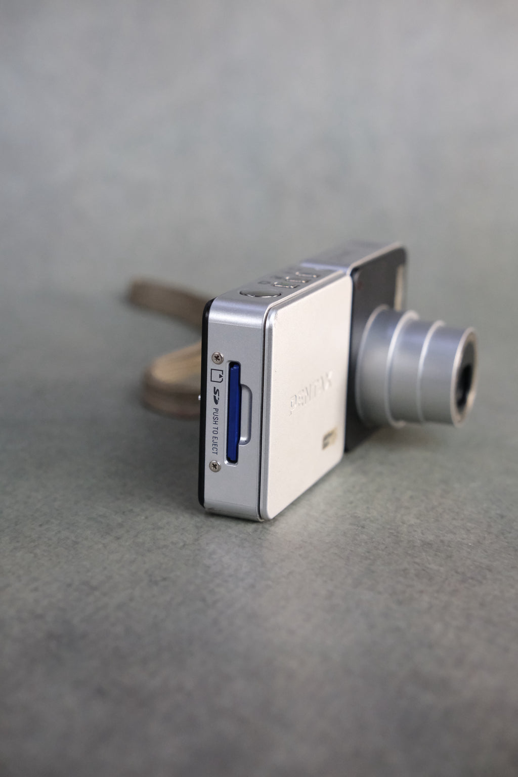 Pentax Optio X