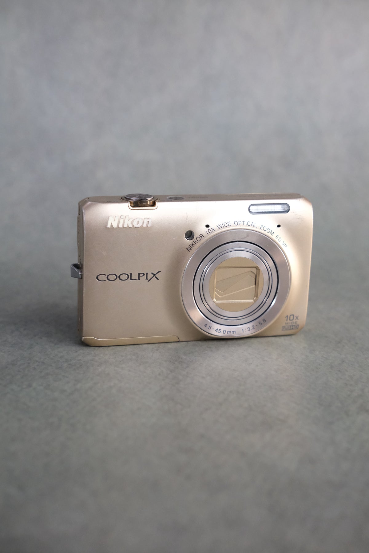 Nikon Coolpix S6300