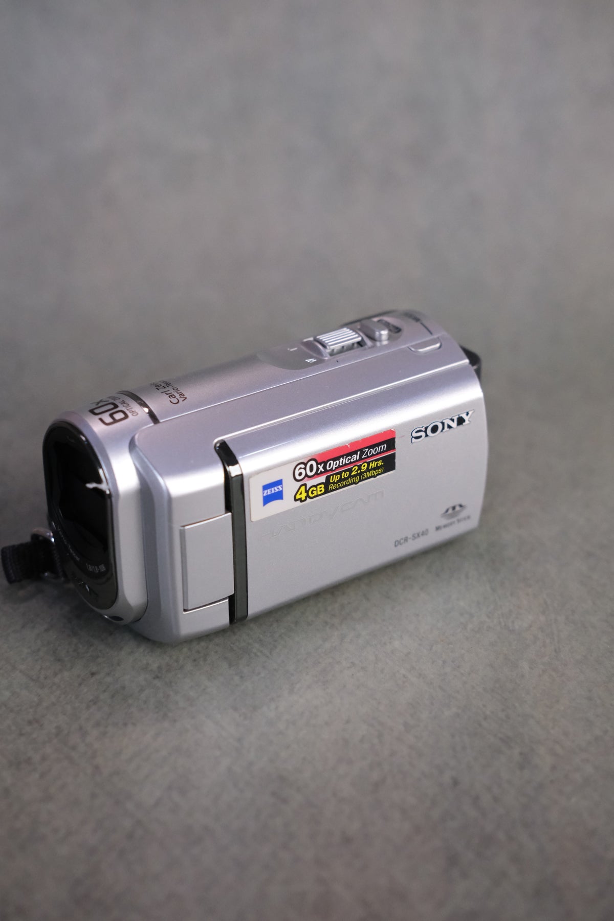 Sony Handycam DCR-SX40