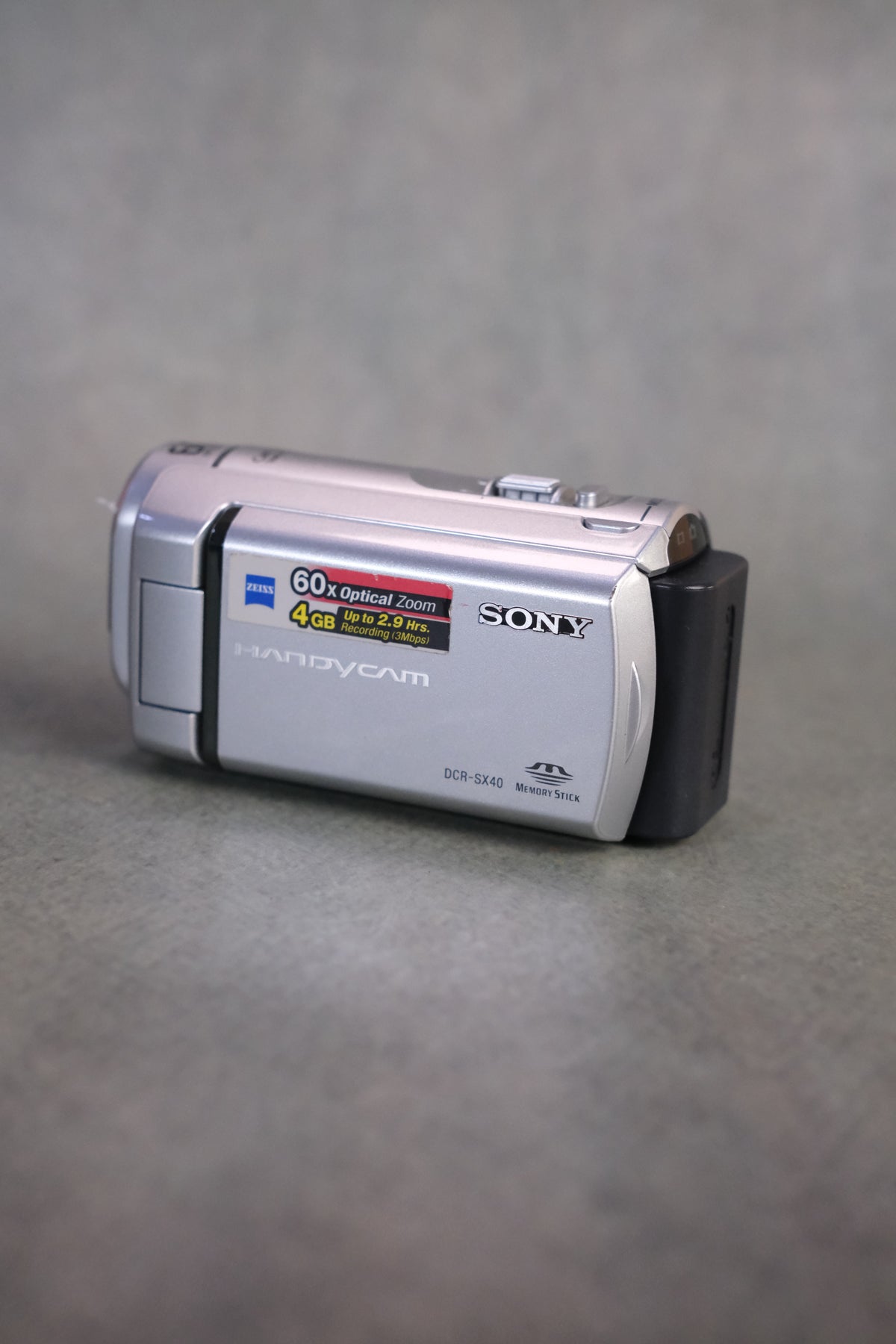 Sony Handycam DCR-SX40