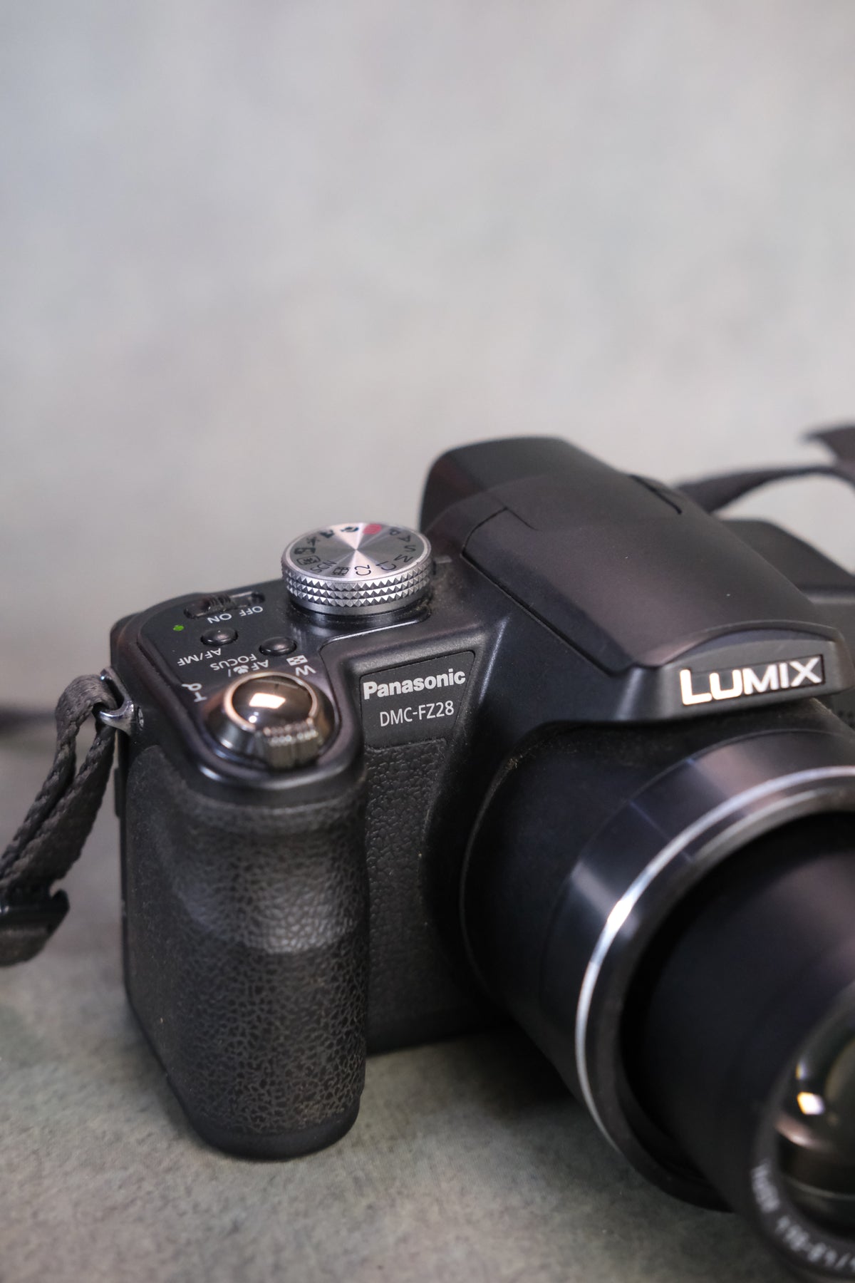 Panasonic Lumix DMC-FZ28