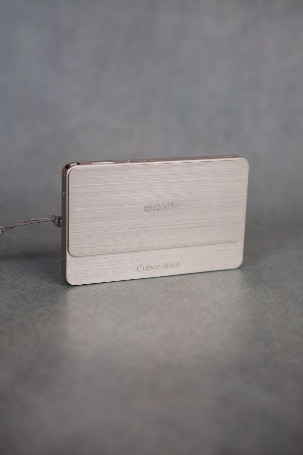 Sony Cyber-shot DSC-T700